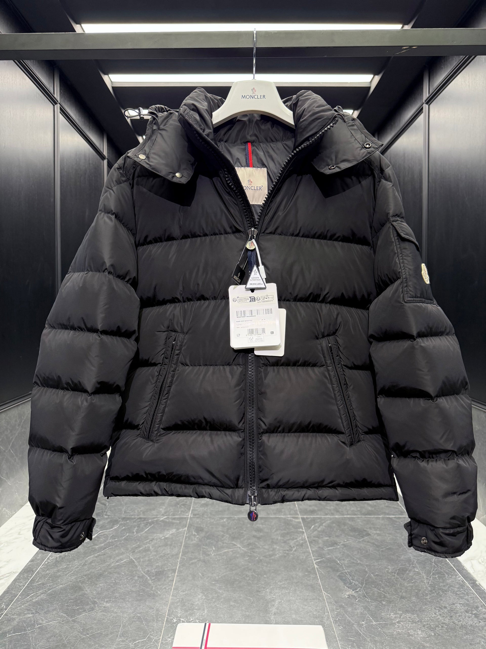 MONC MAYA JACKET