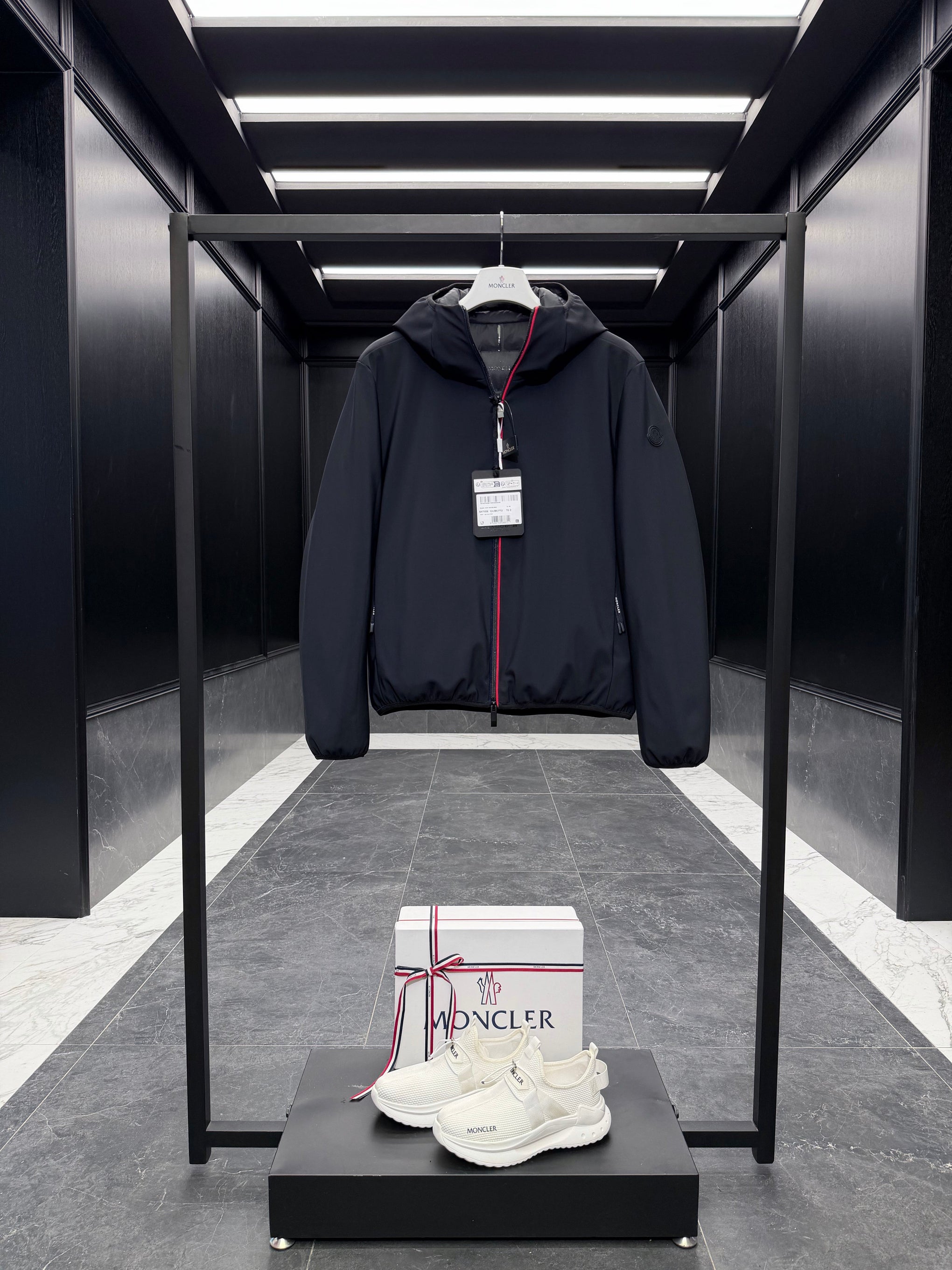 MONC BATISSE JACKET
