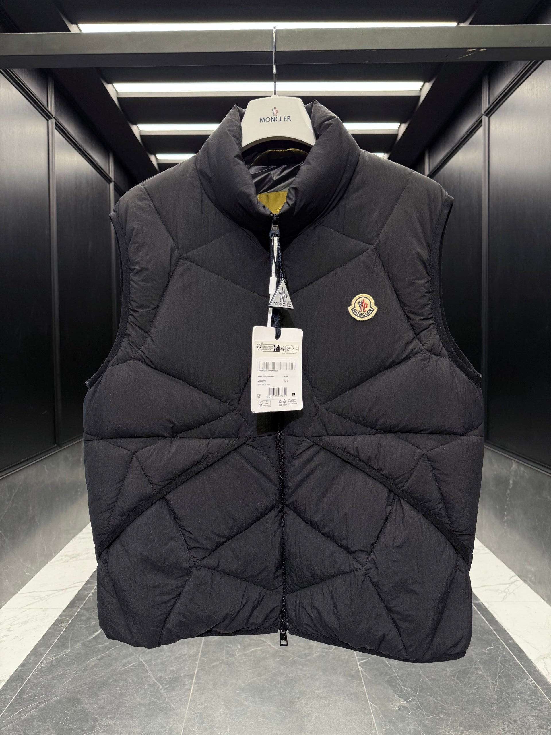 MONC VENDAVEL VEST