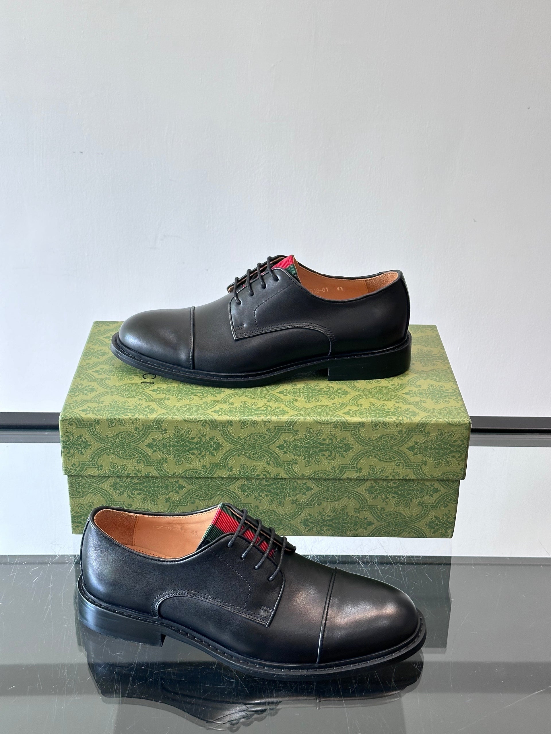GG LACE UP SHOE