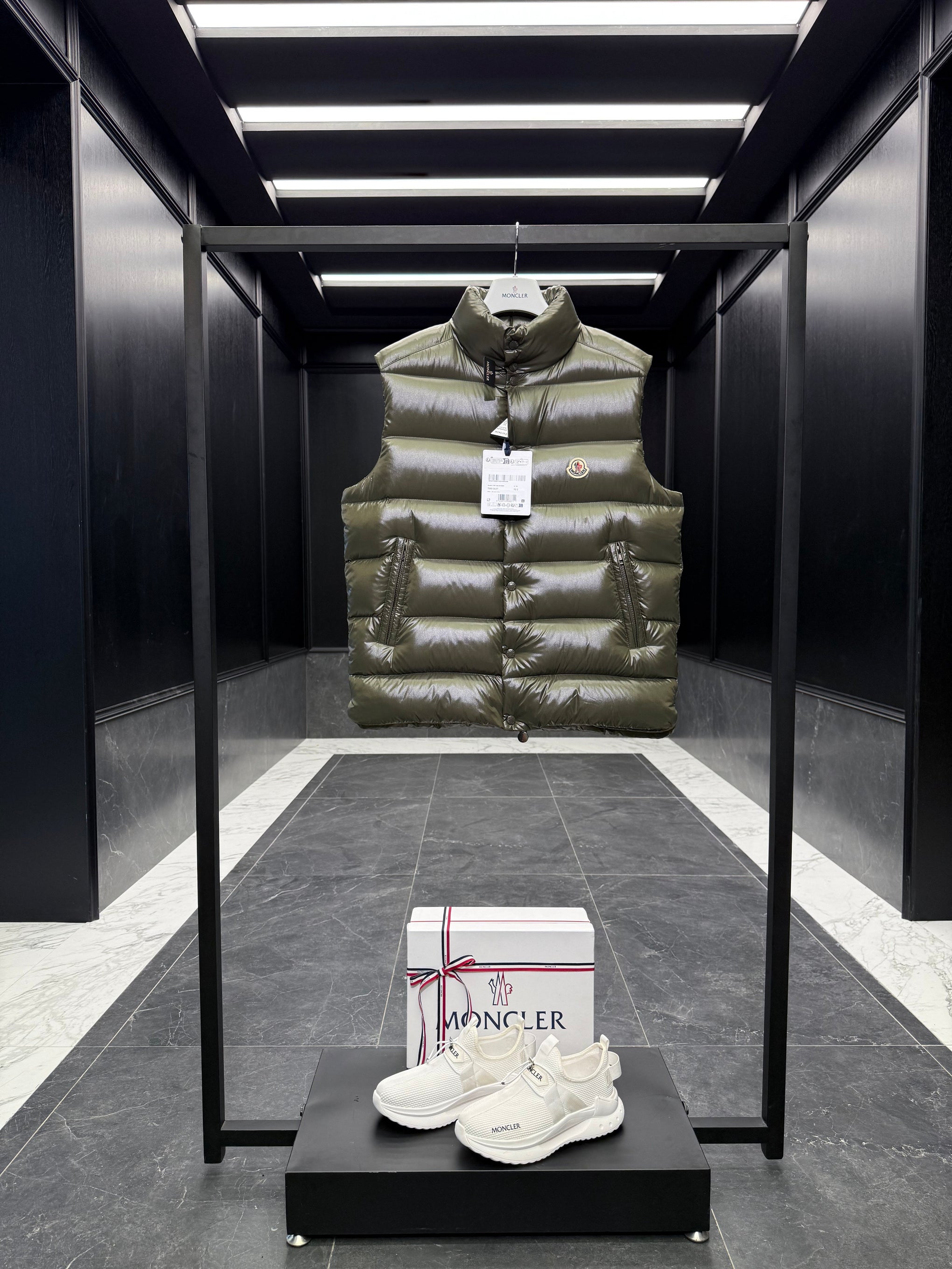 MONC TIBB VEST