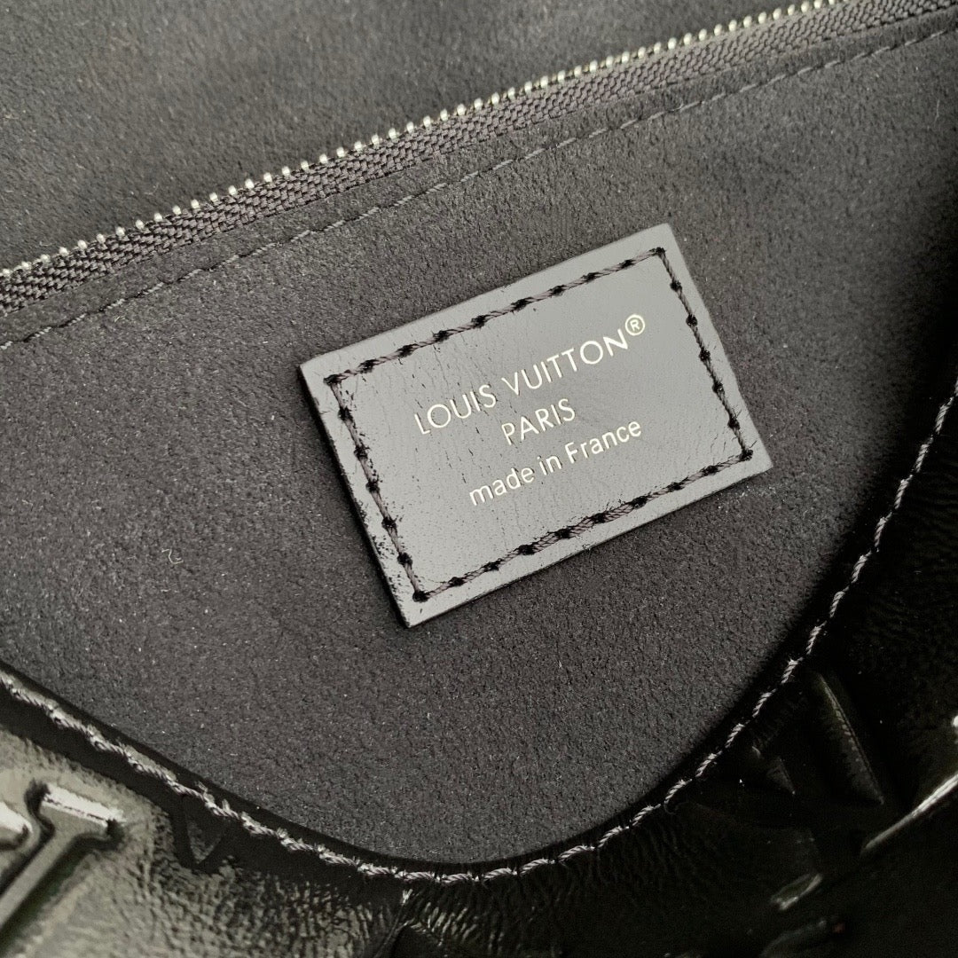 LOU TRUNKIE BAG