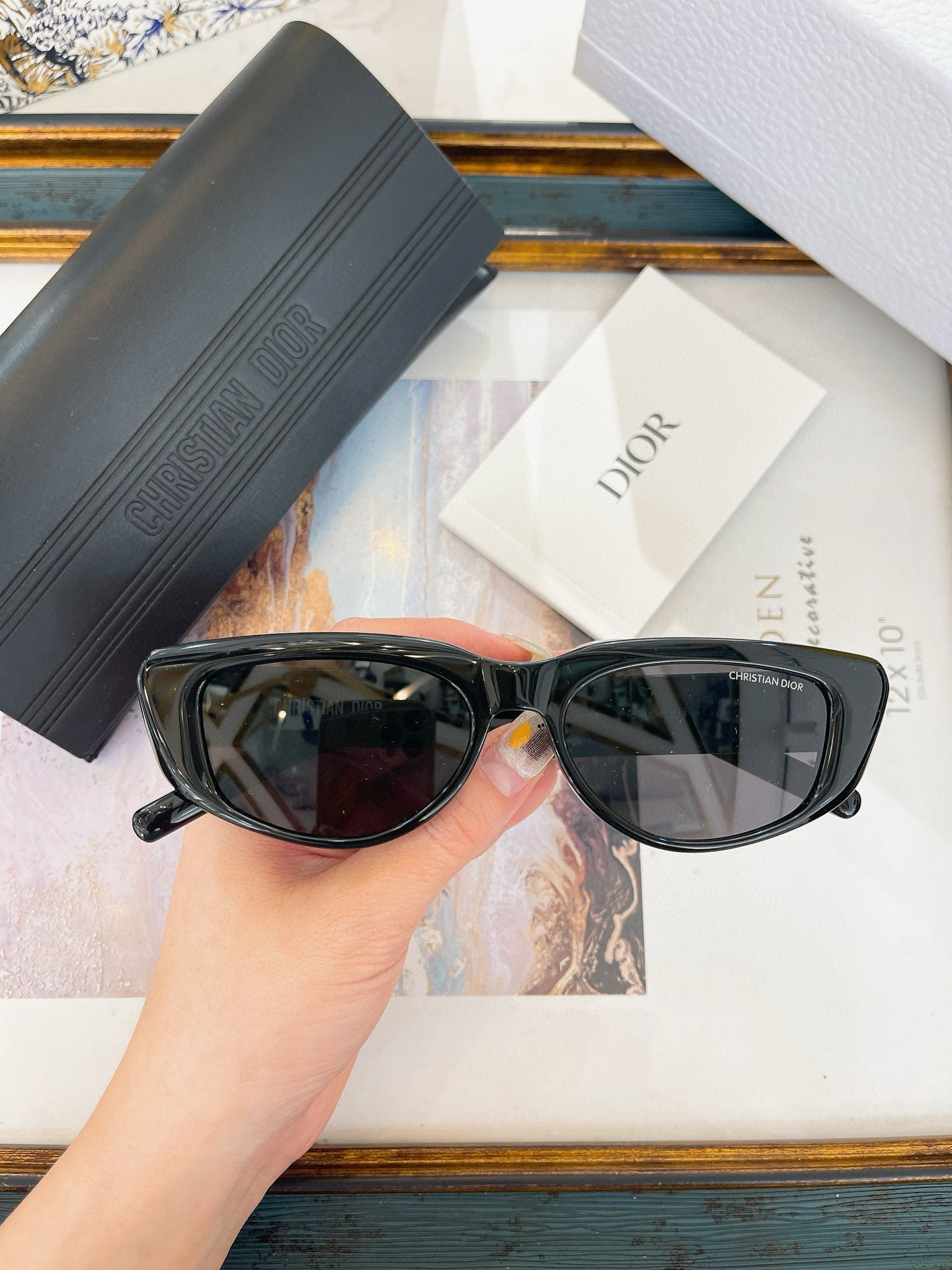 CD SUNGLASSES