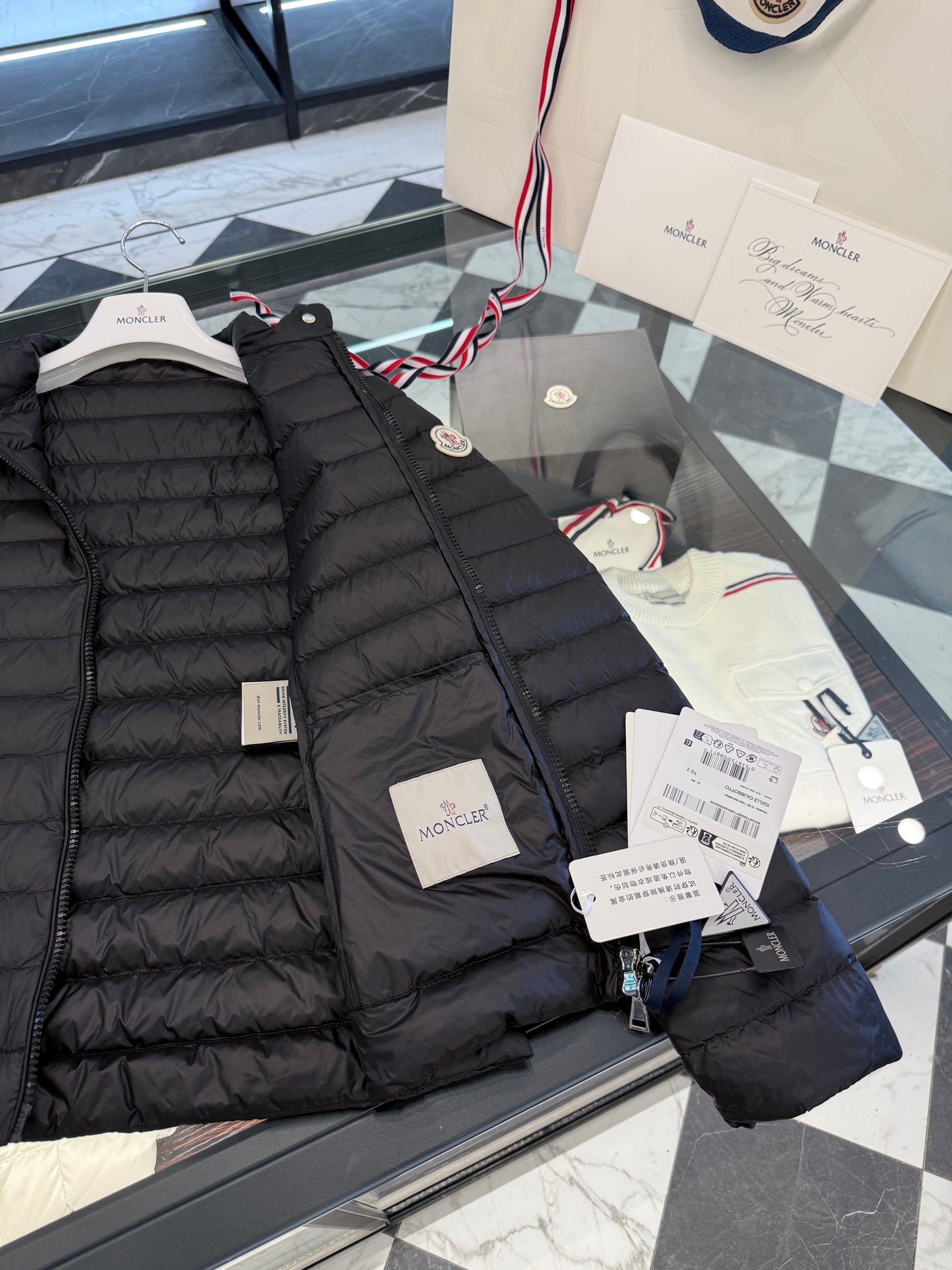MONC IGELLE JACKET