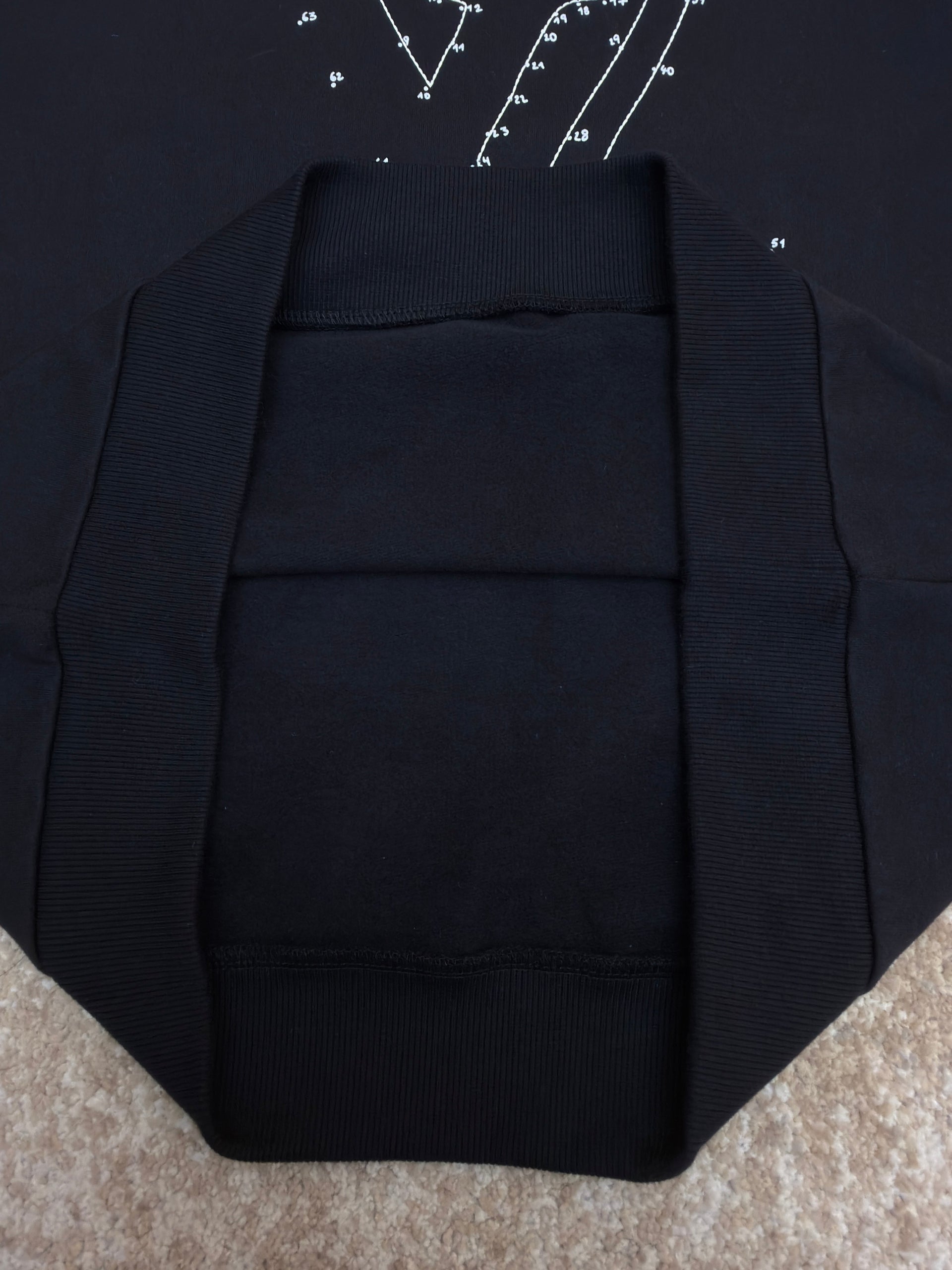 LOU SWEATSHIRT