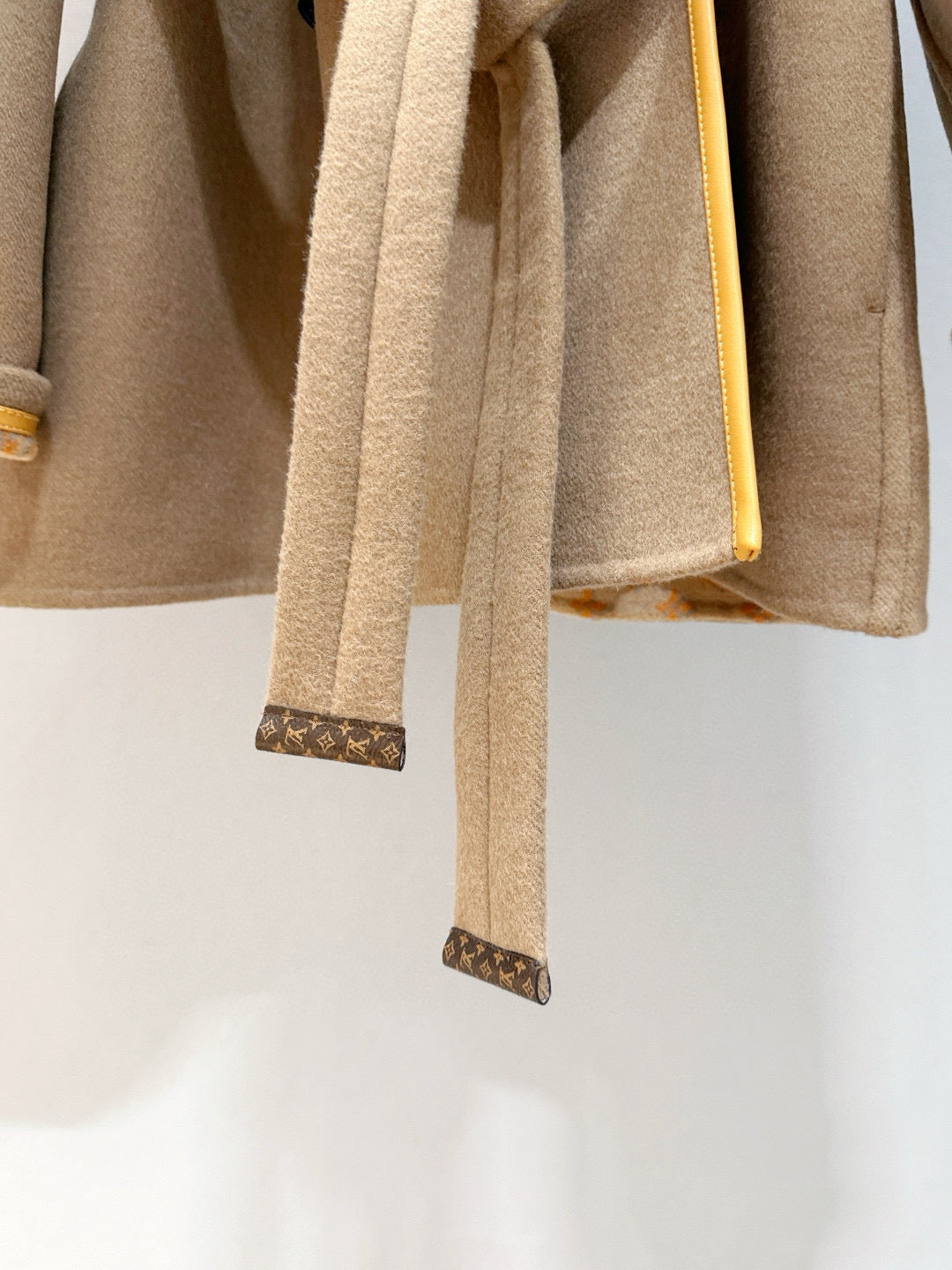 LOU COAT