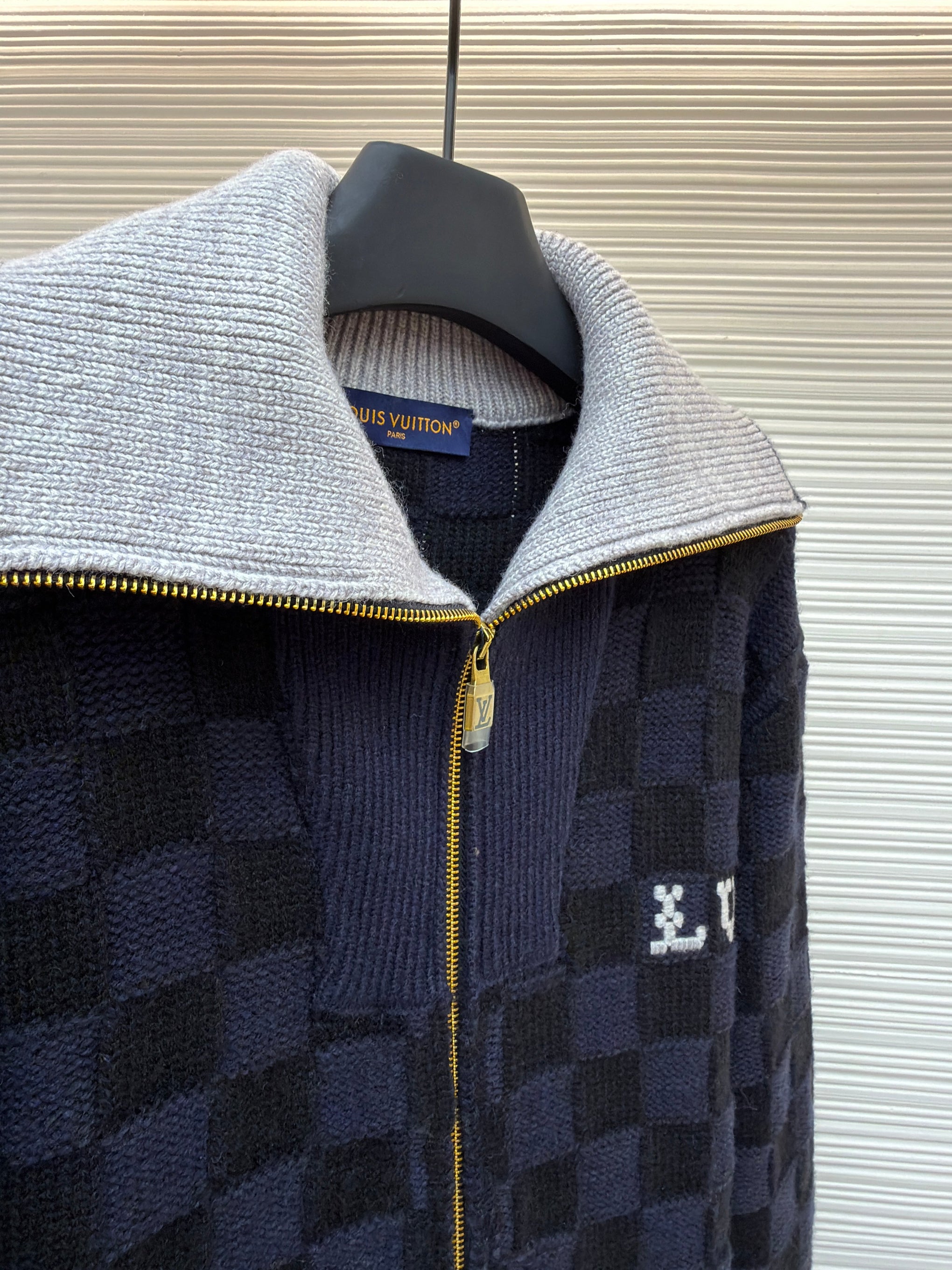 LOU KNIT BLOUSON
