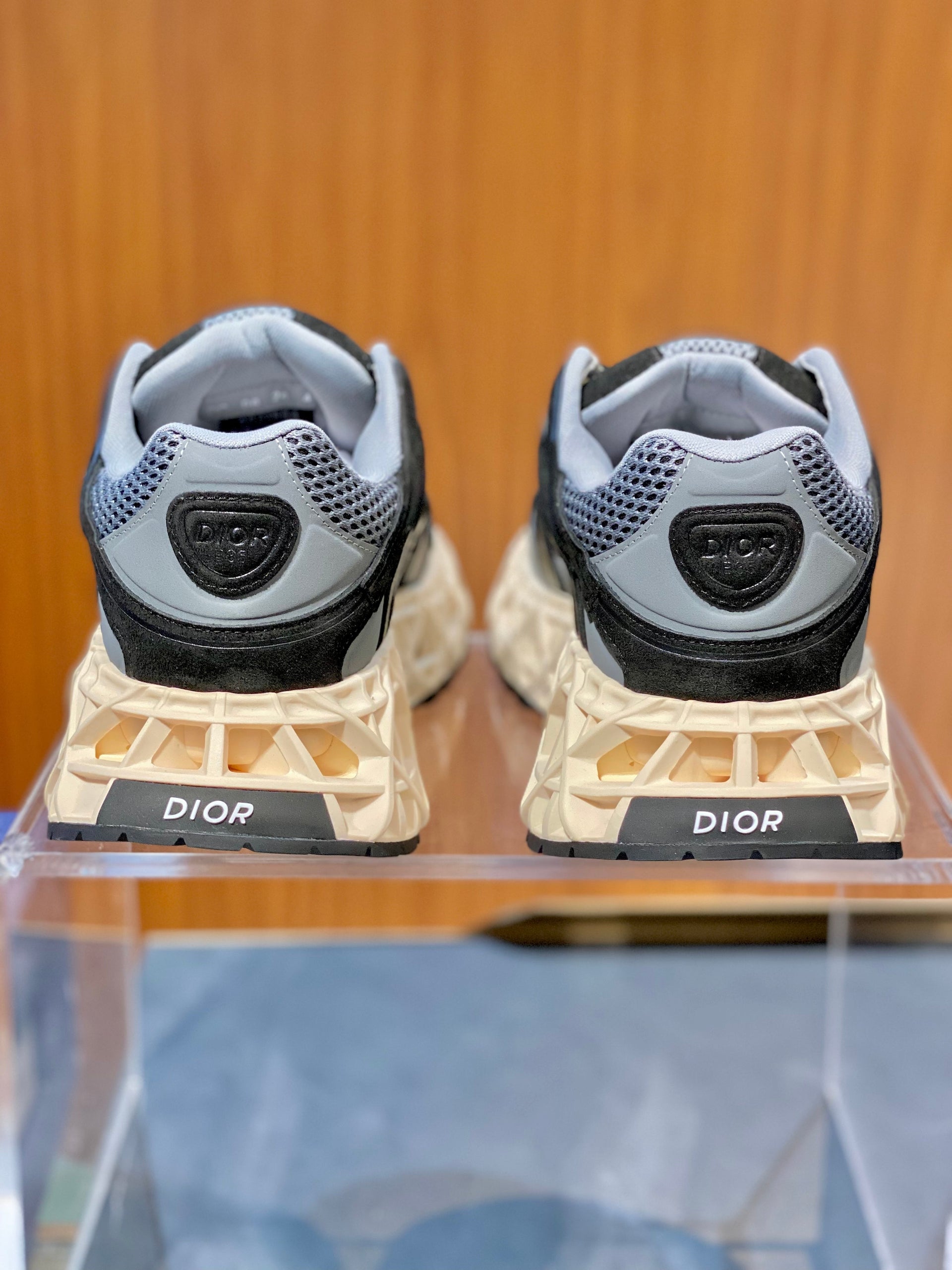 CD B35 SNEAKERS