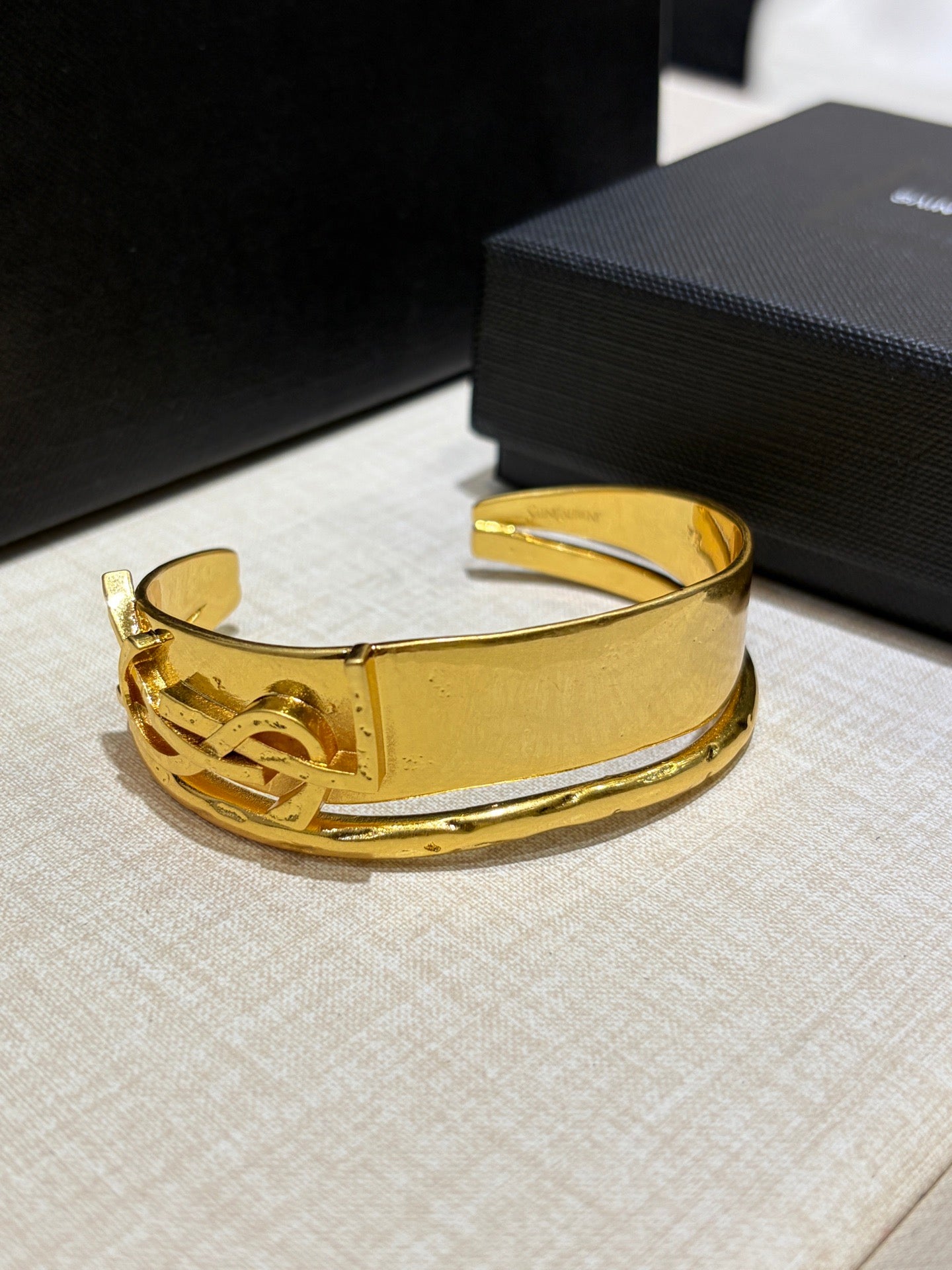 SL BRACELET
