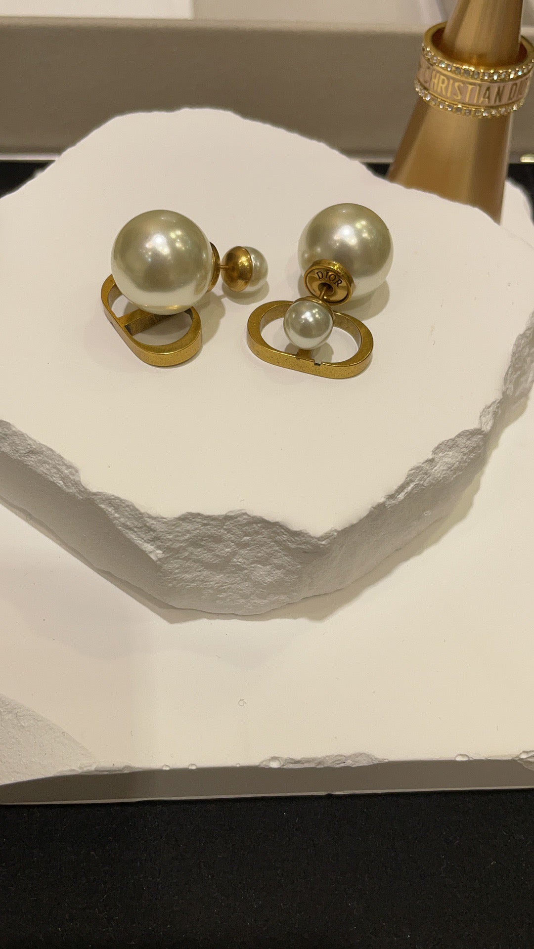 CD EARRINGS