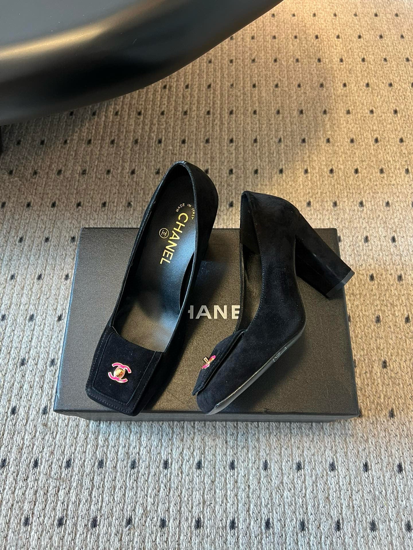 CC HEELS