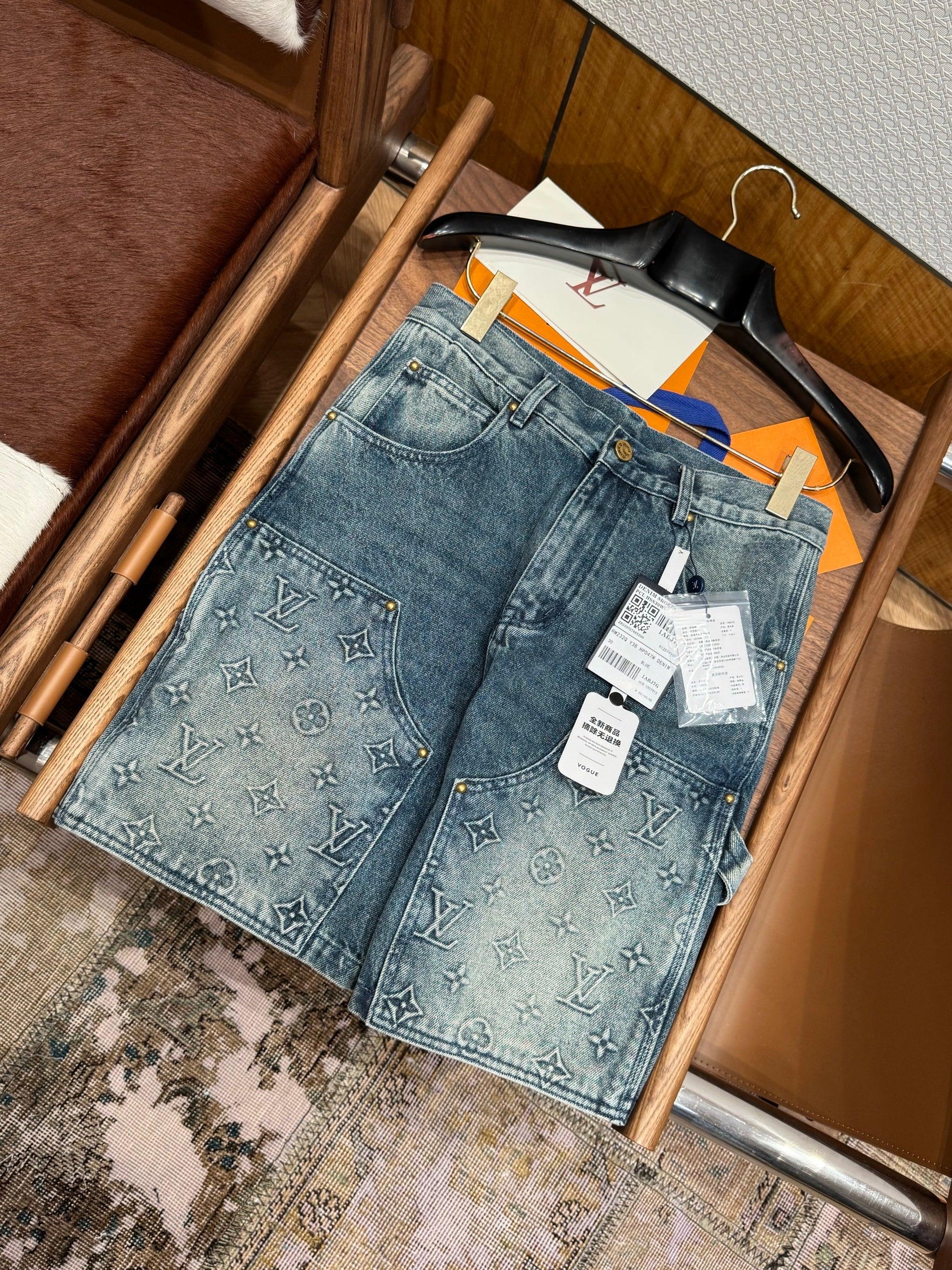 LOU DENIM SHORT