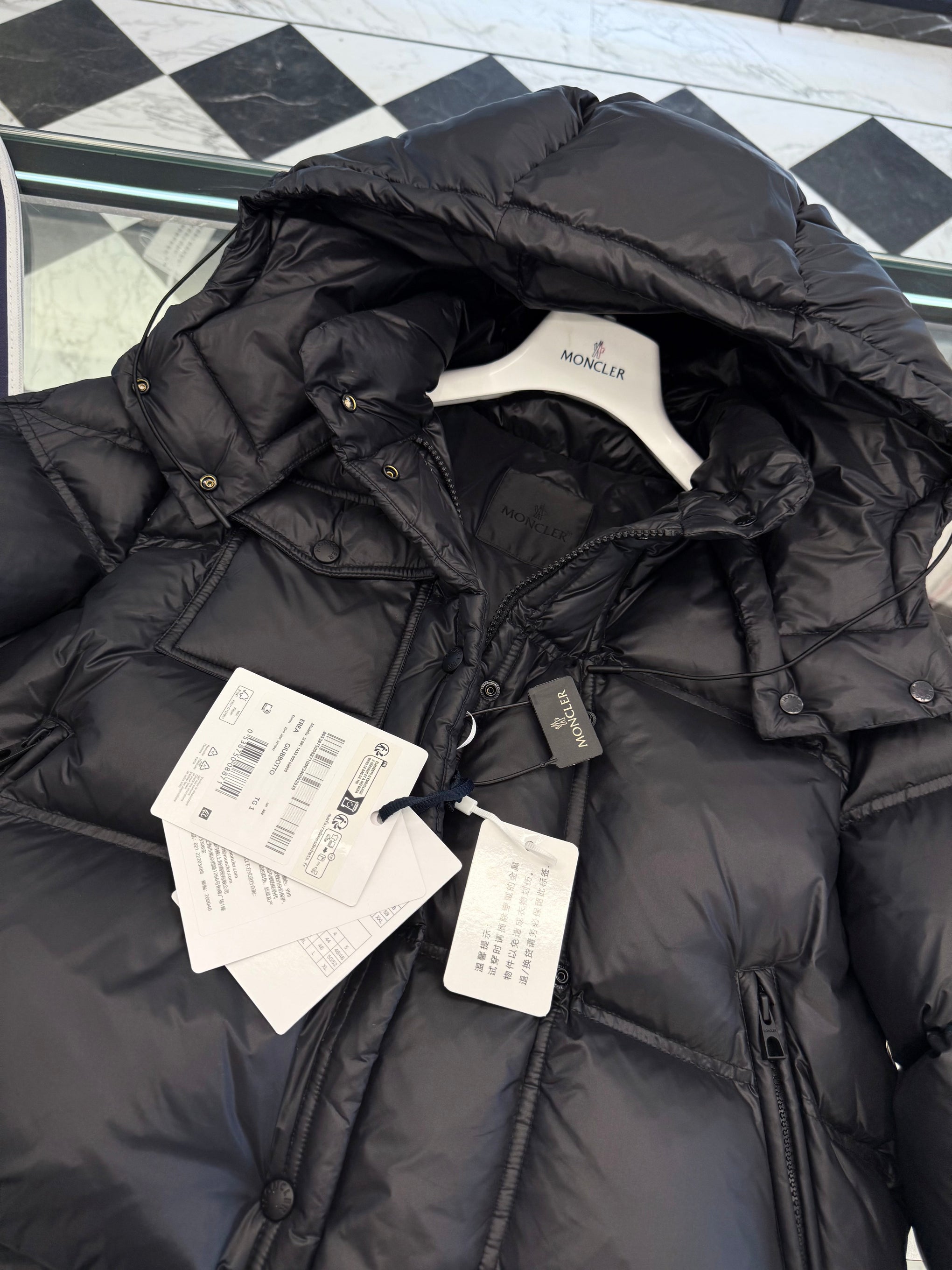 MONC EREA JACKET