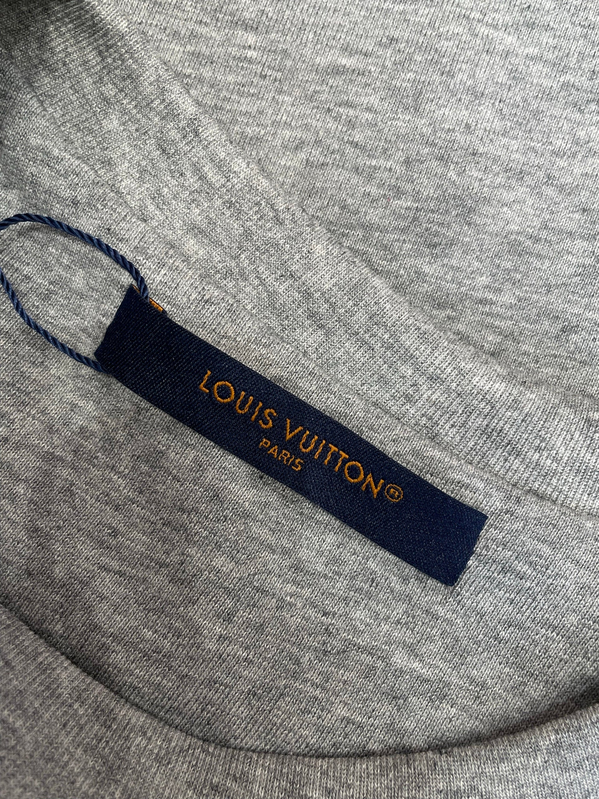 LOU T-SHIRT