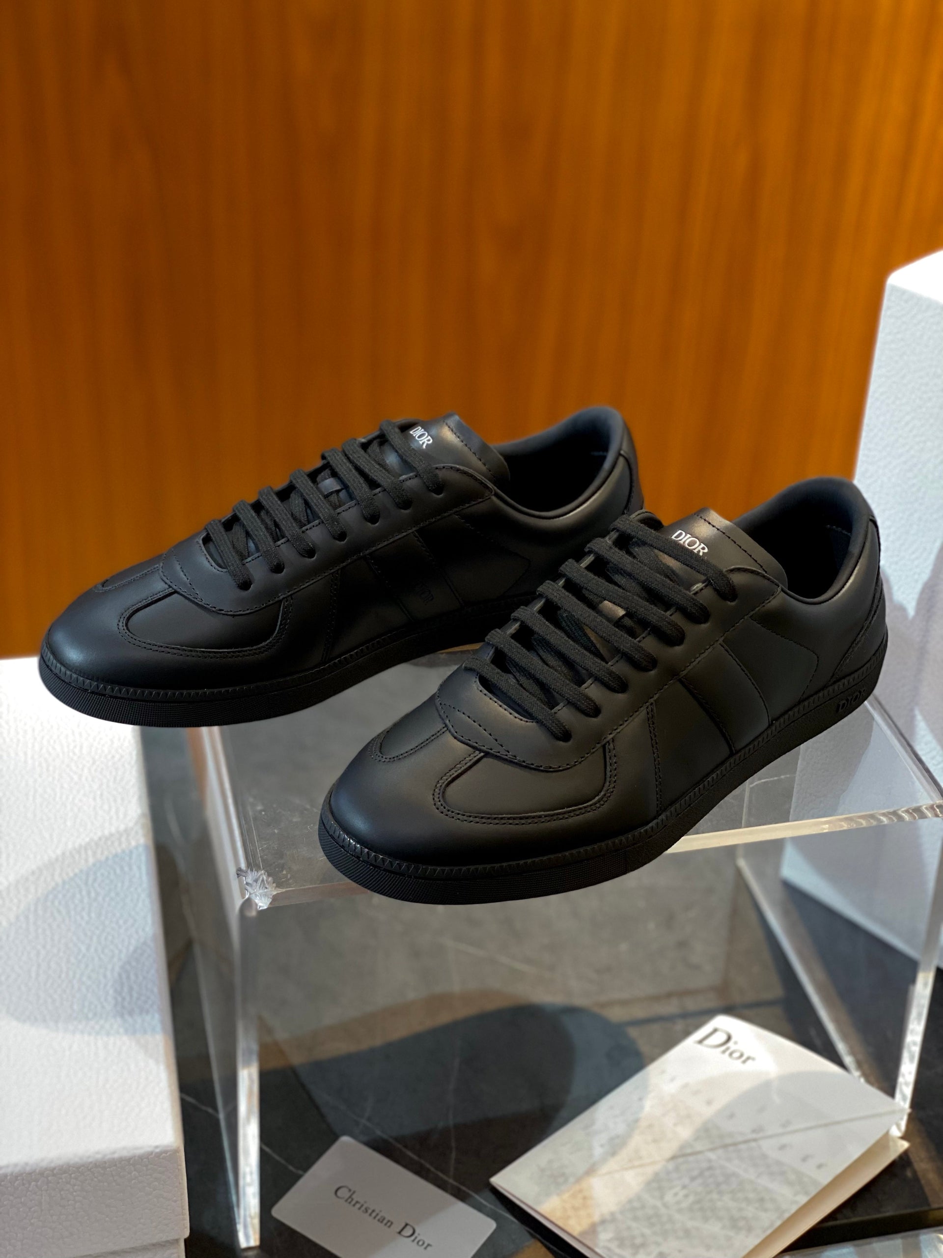 CD B01 SNEAKER