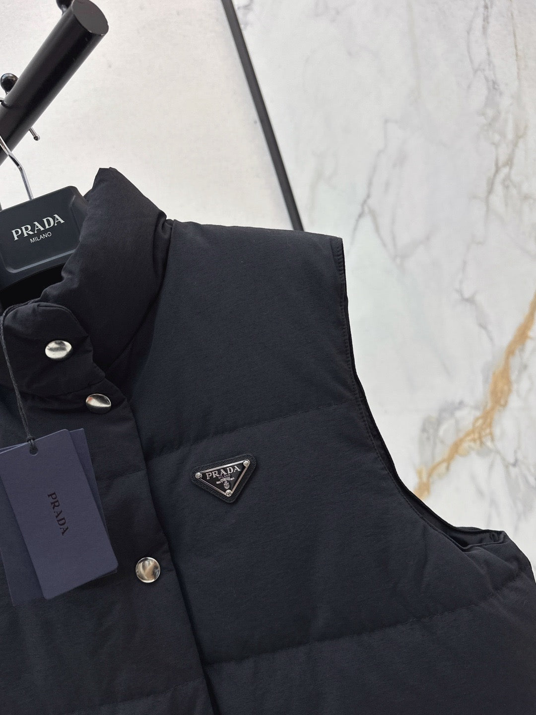 PD VEST