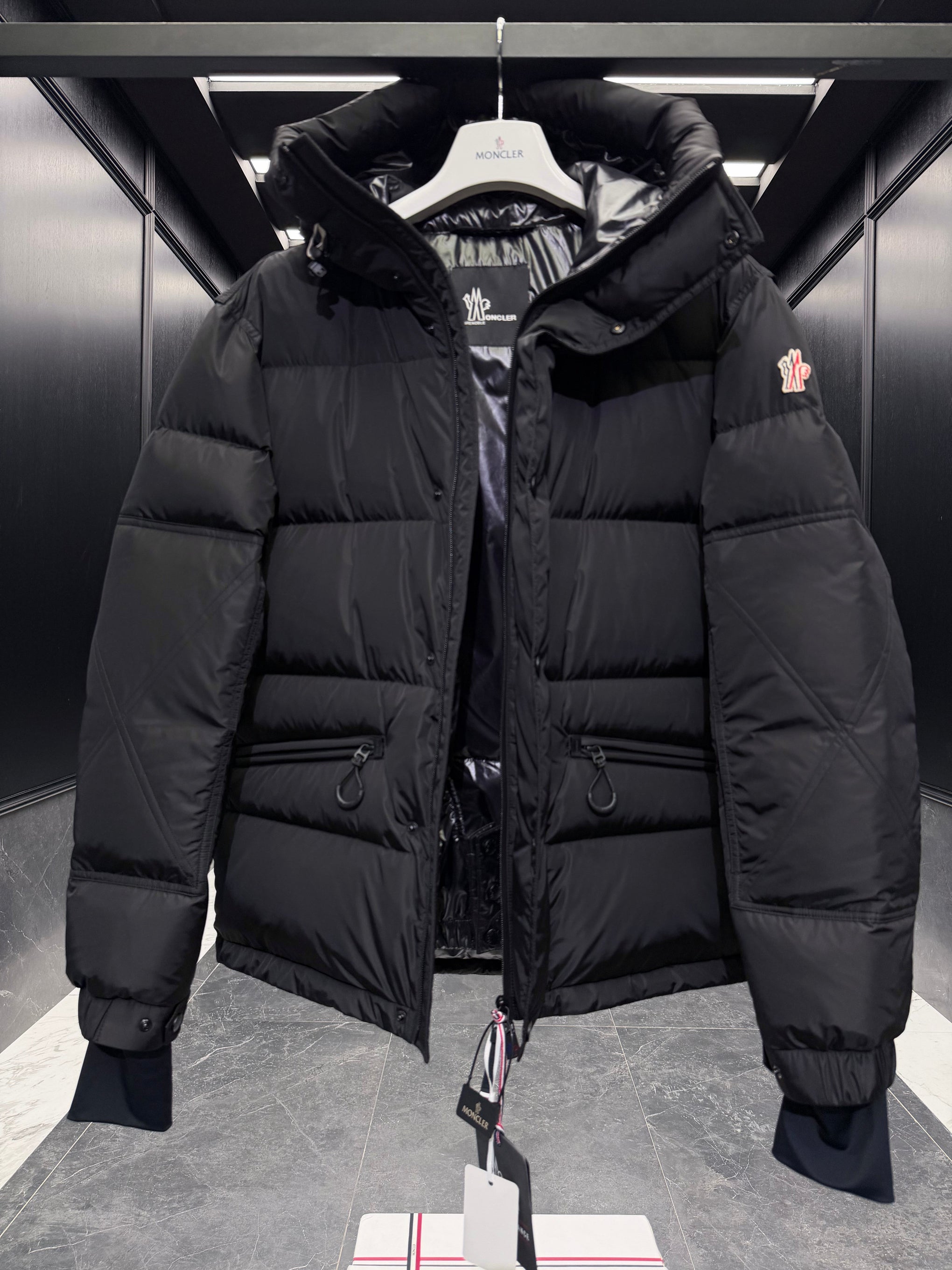 MONC KASANKA JACKET