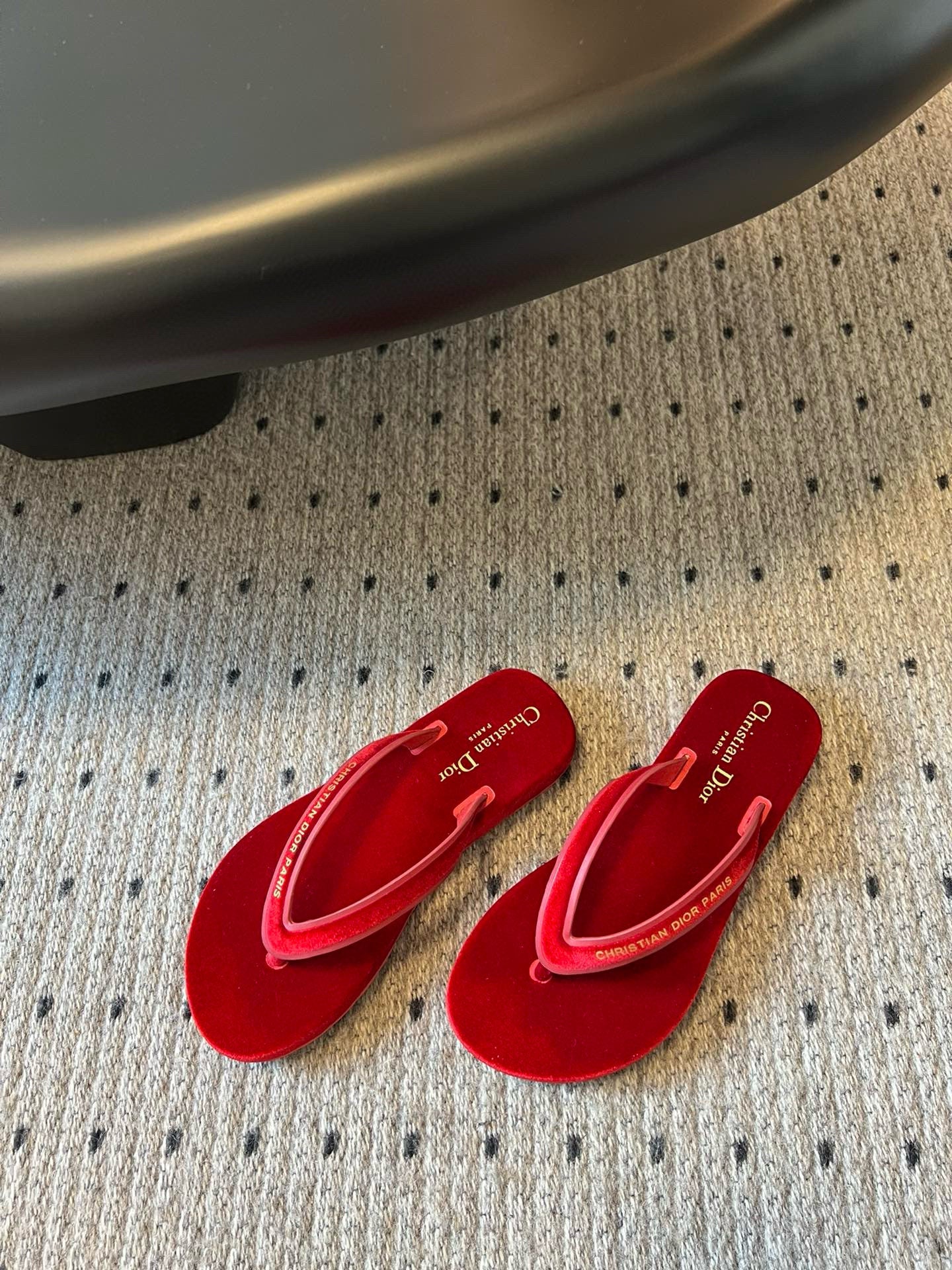 CD THONG SANDAL