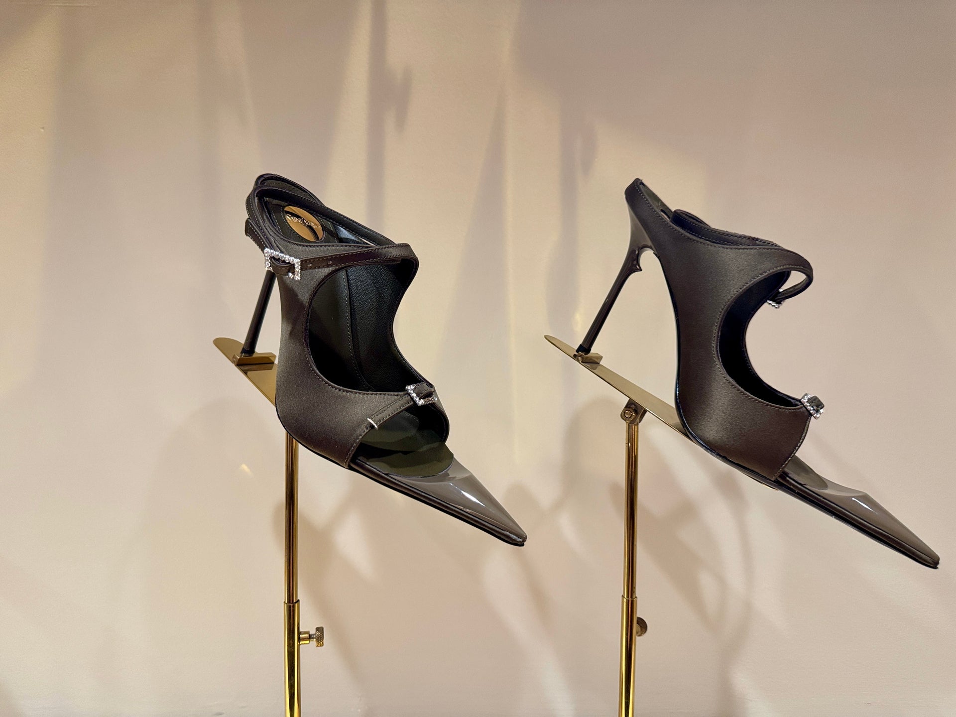 SL HEELS