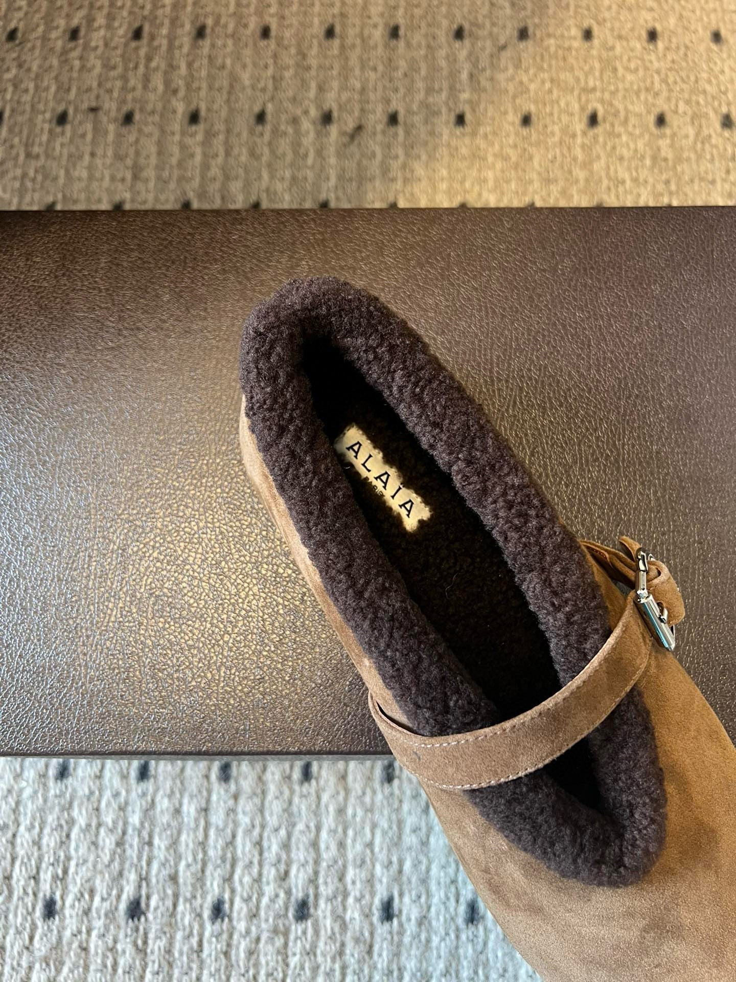 ALAIA BALLET FLATS