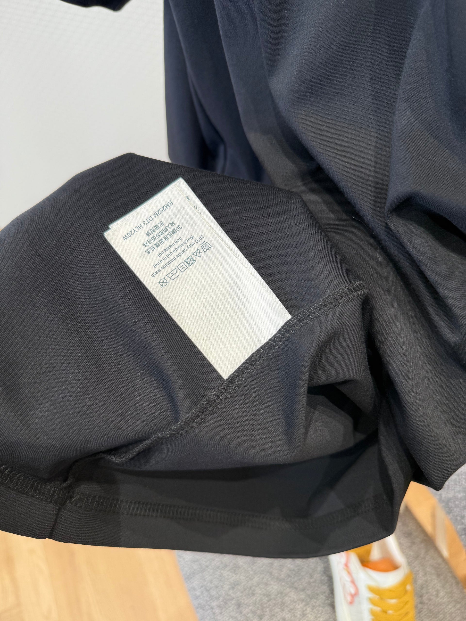 LOU T-SHIRT