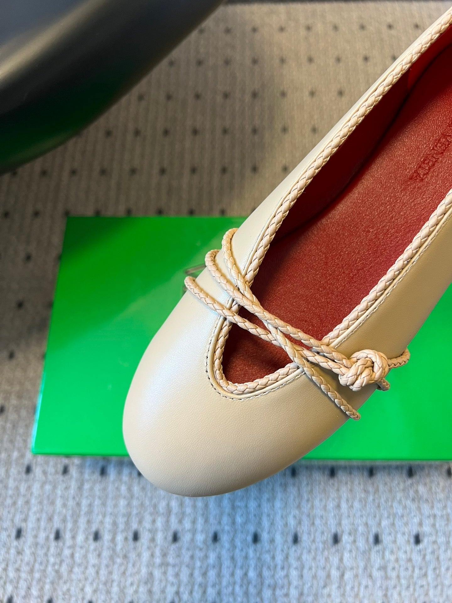 BOTT V BALLET PUMPS