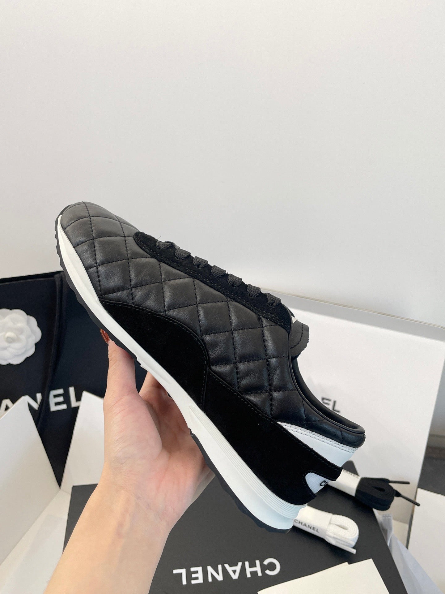 CC SNEAKER