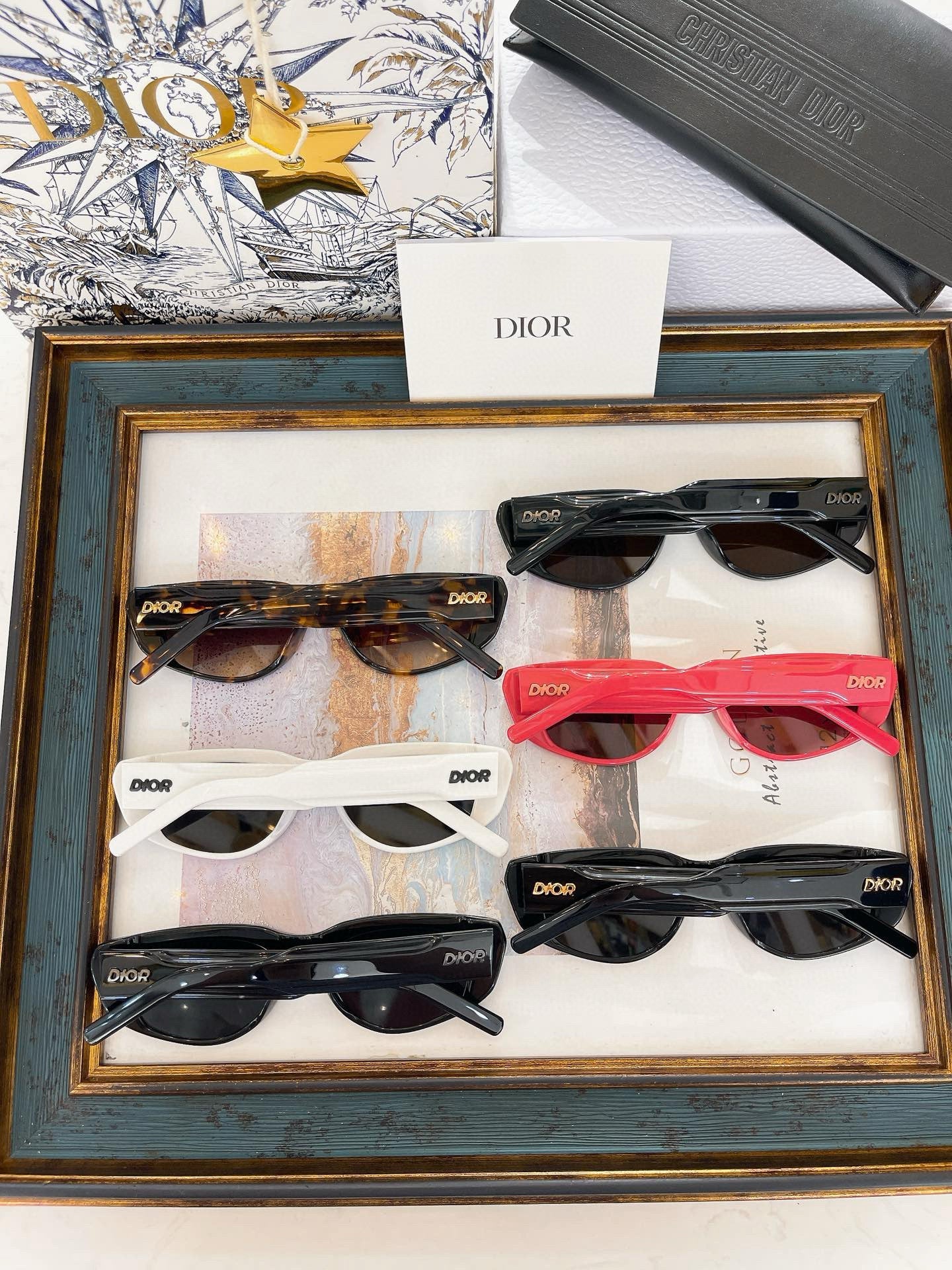 CD SUNGLASSES
