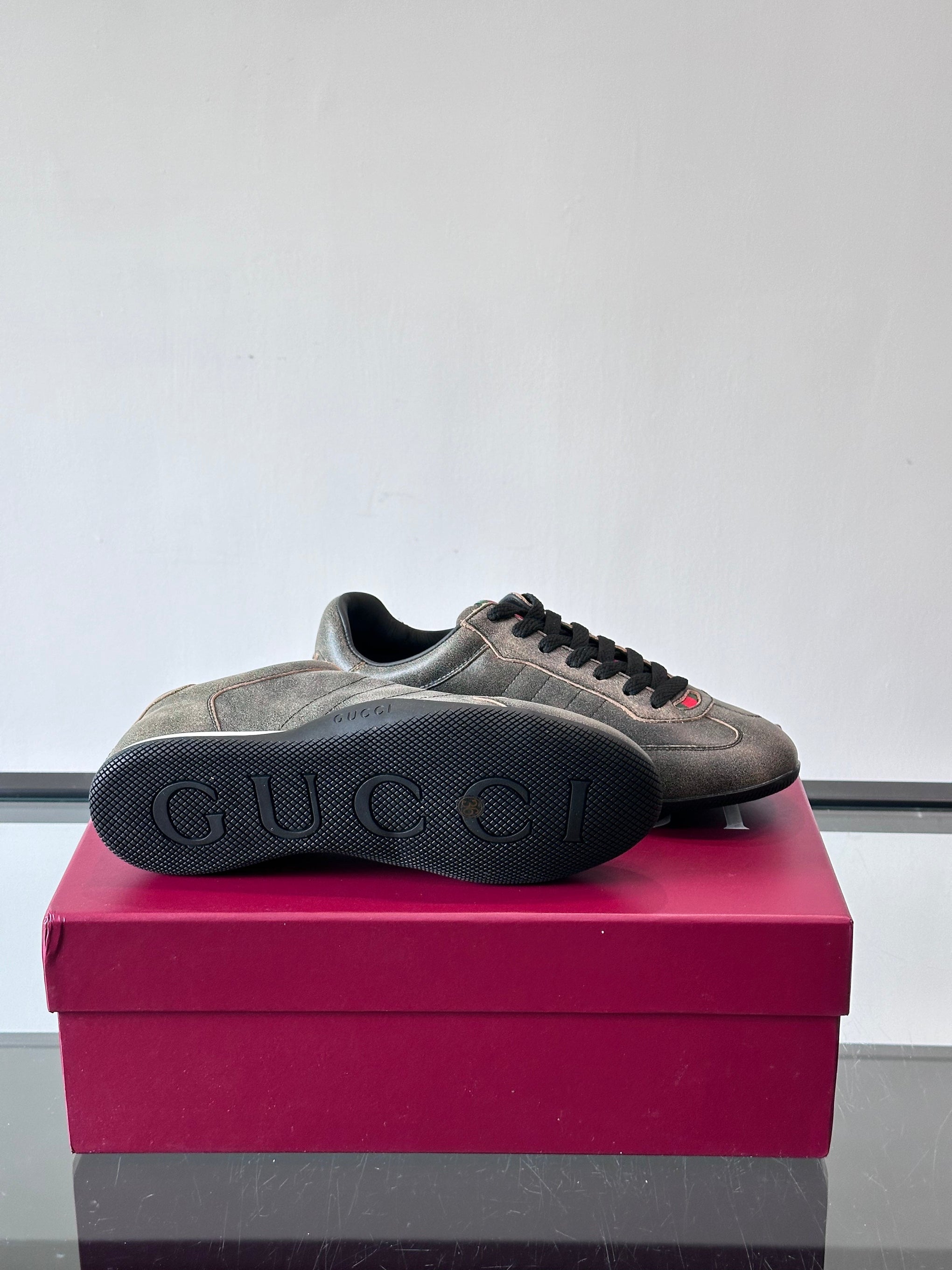 GG SHIFT SNEAKERS