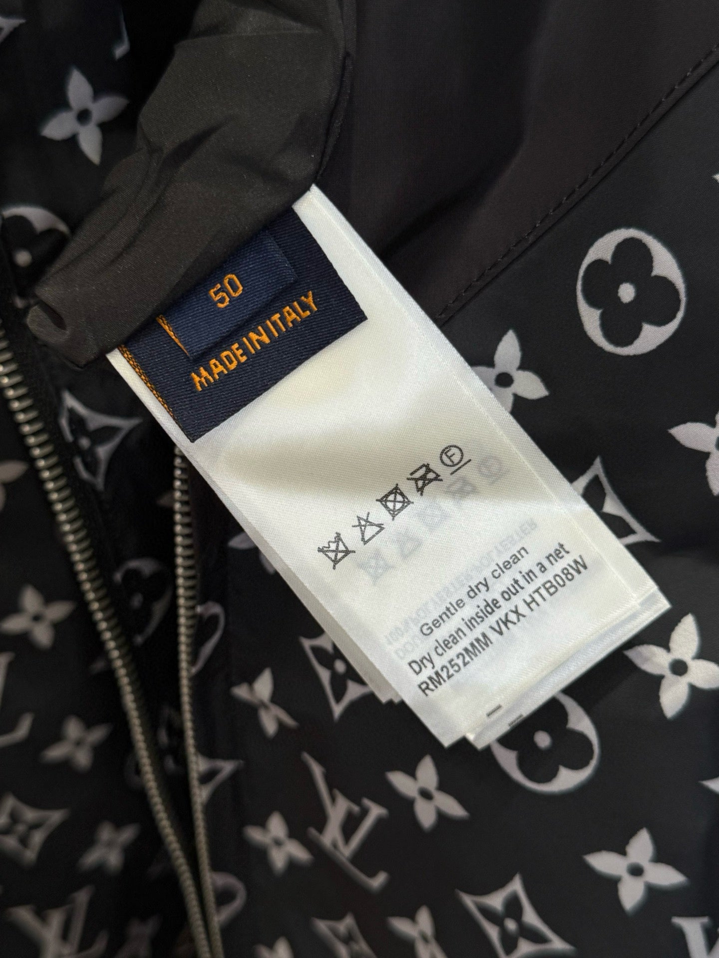 LOU JACKET