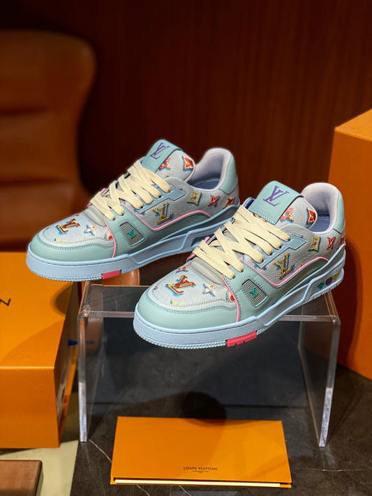 LOU SNEAKERS