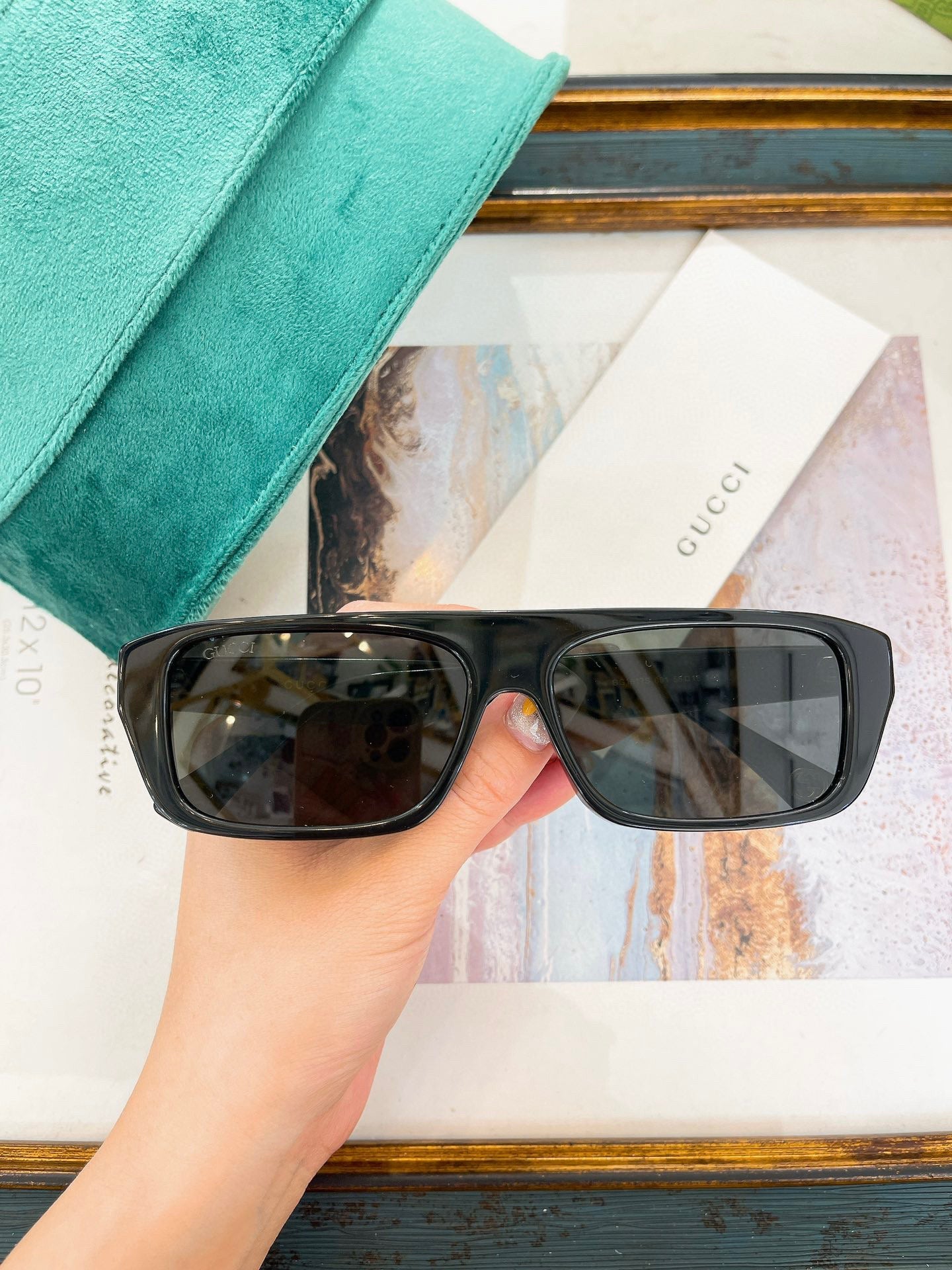 GG SUNGLASSES