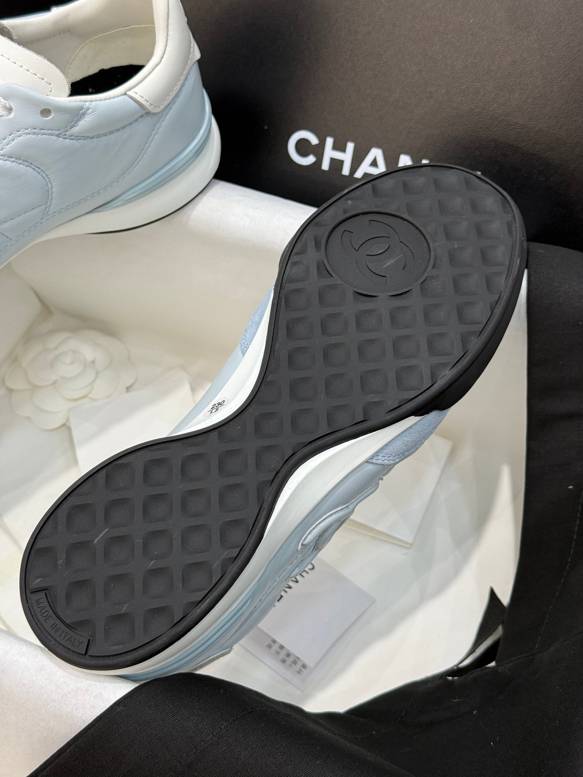 CC SNEAKER