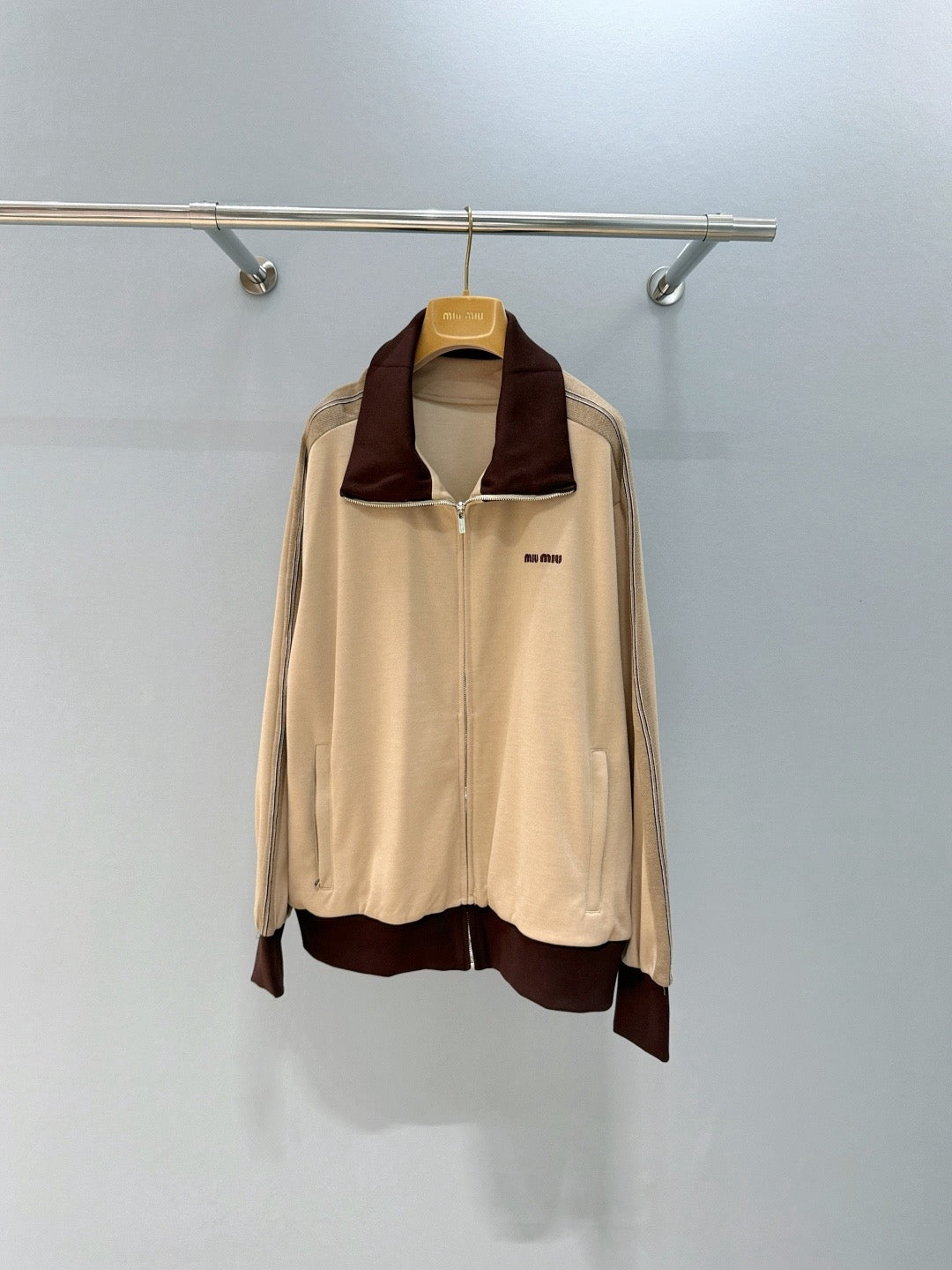 MIU M ZIP BOMBER