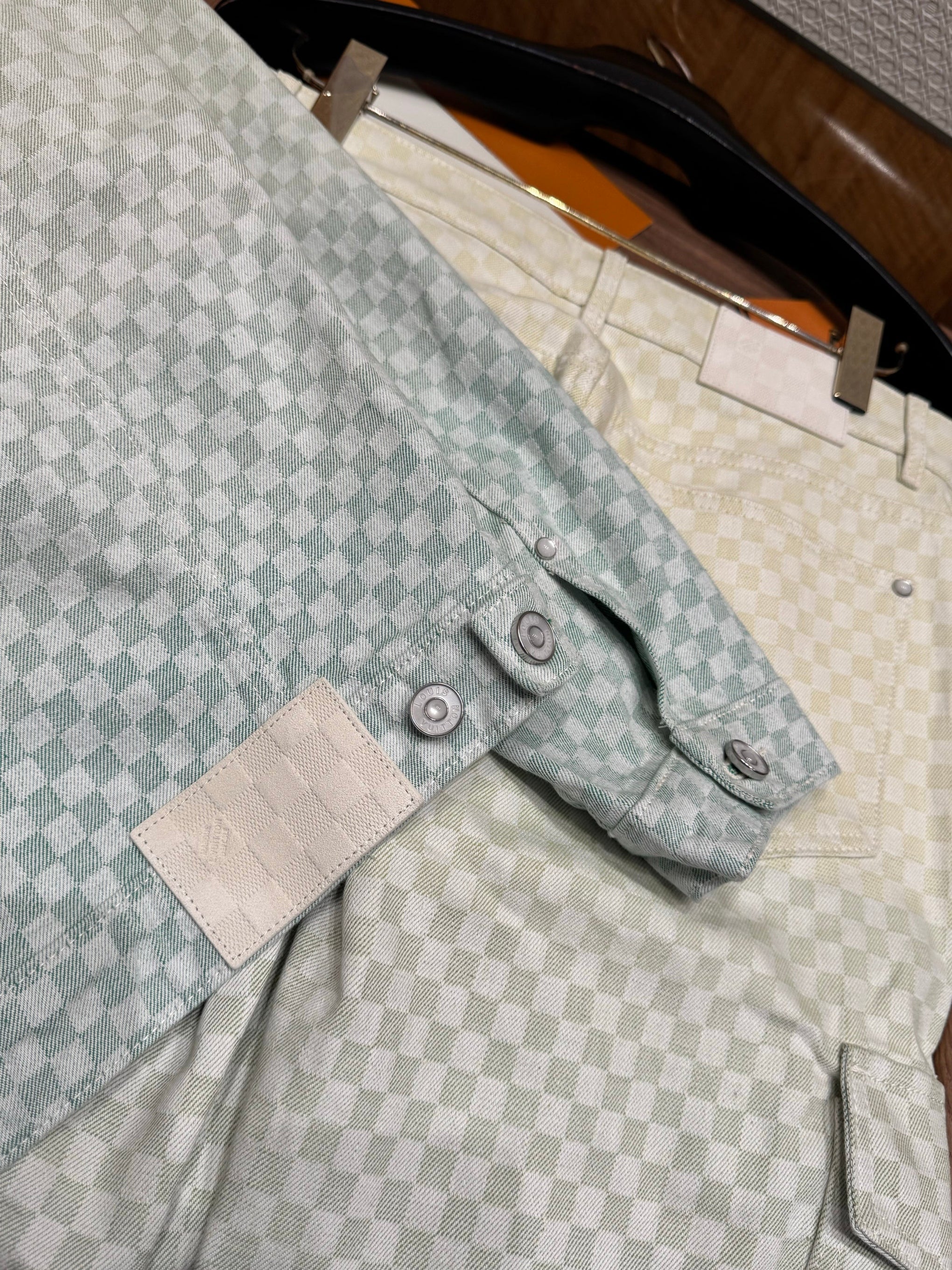LOU DENIM JACKET