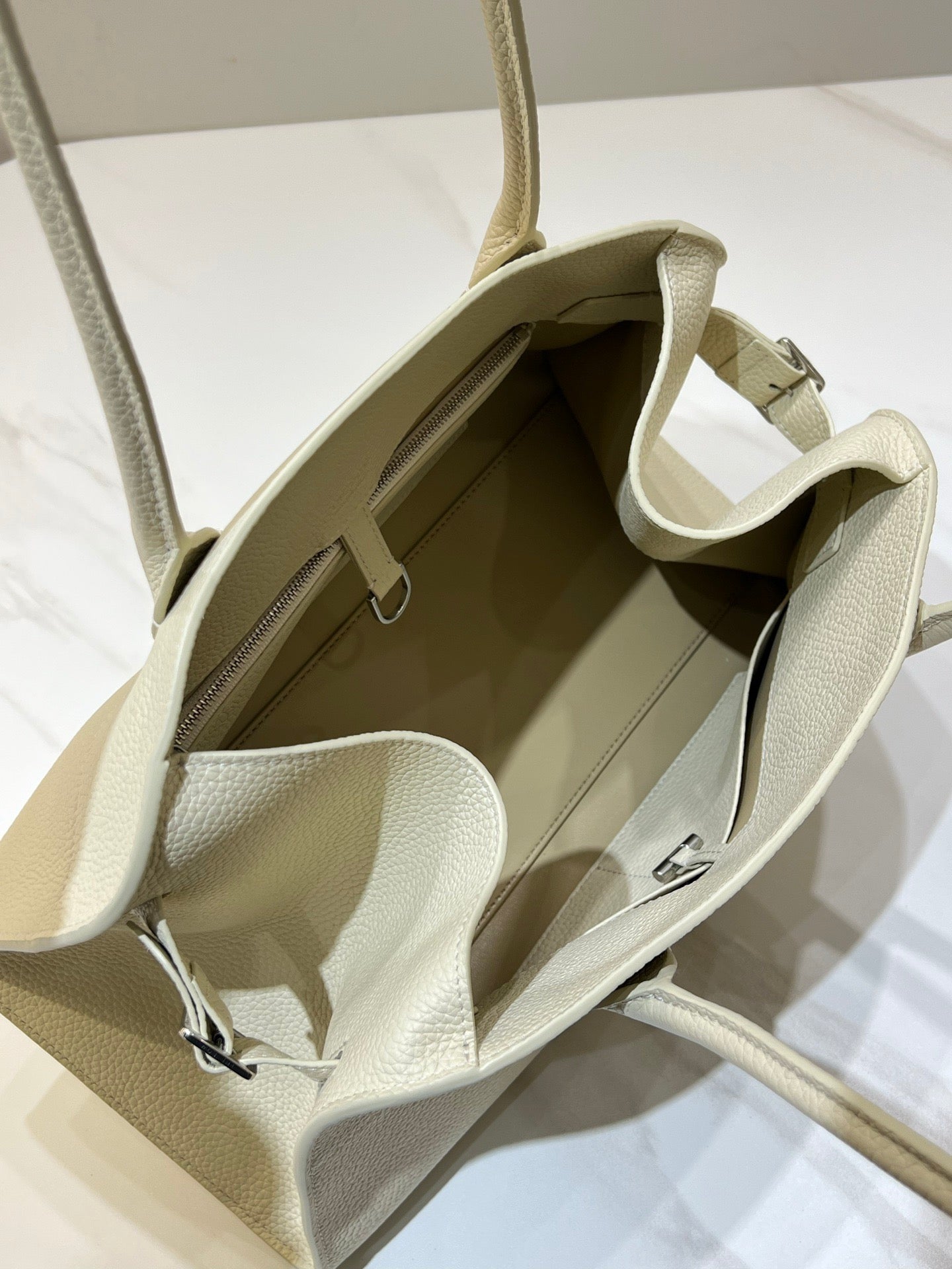 THE ROW MARGAUX 12 SHOULDER BAG