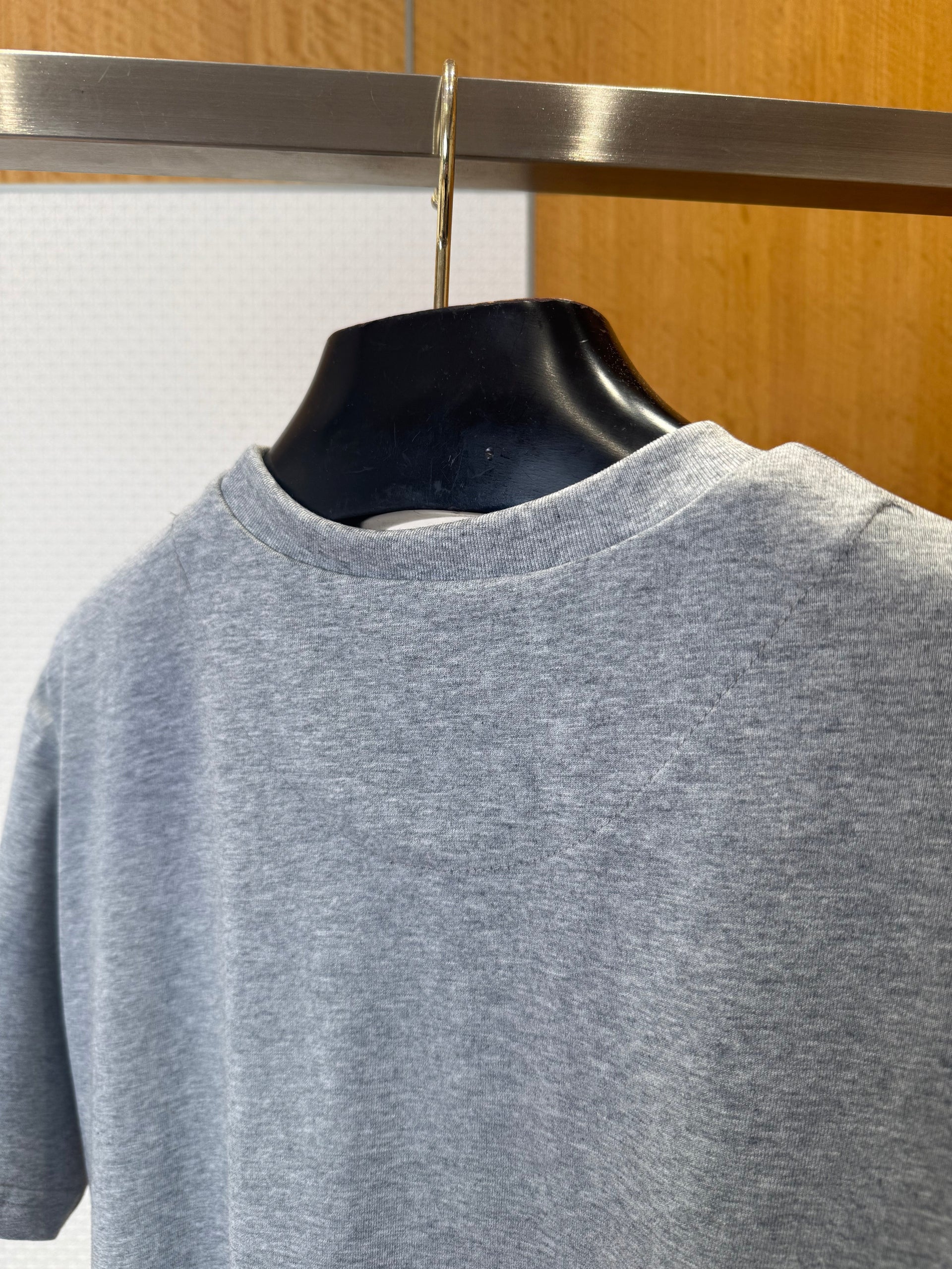 LOU T-SHIRT