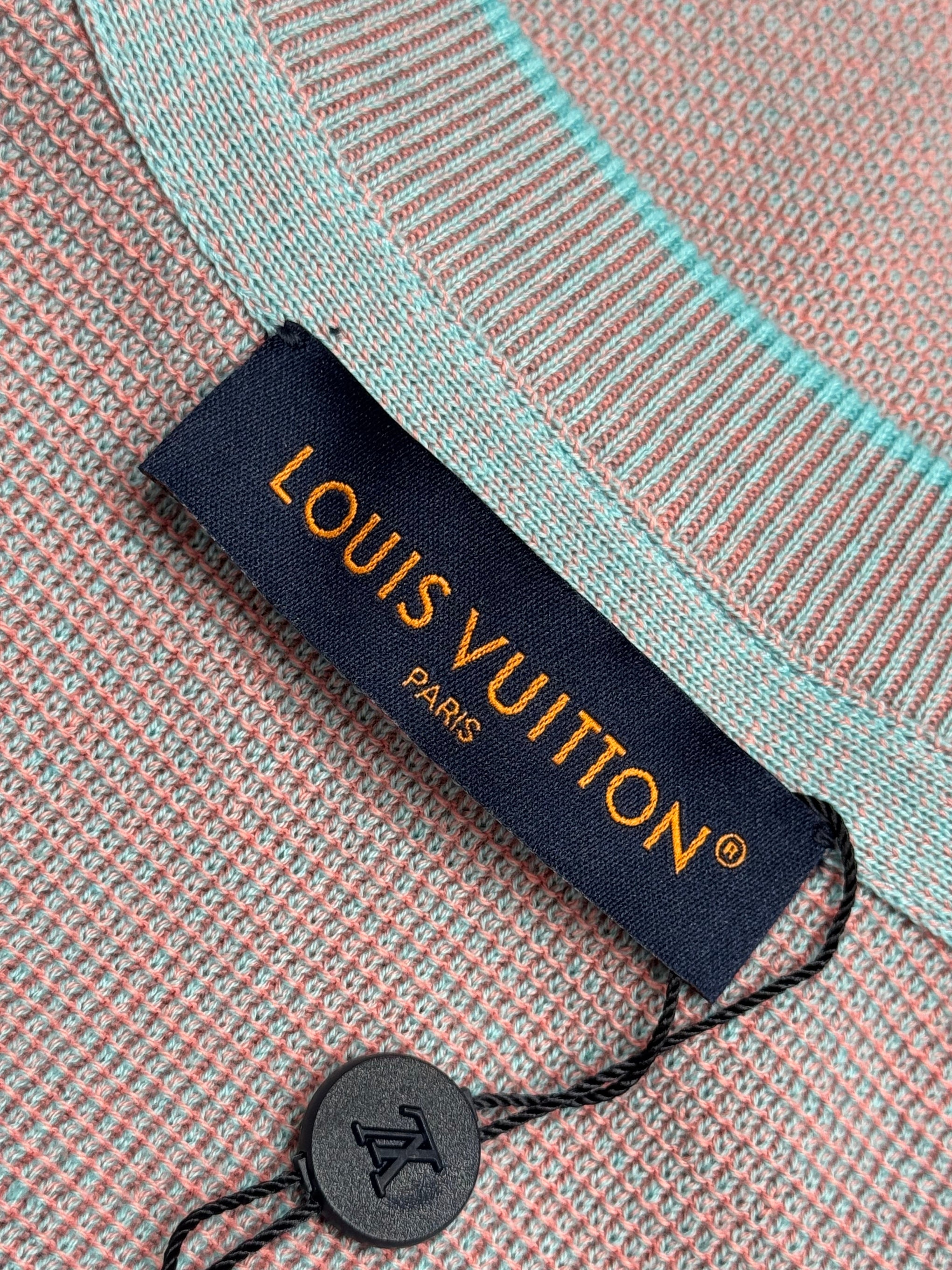 LOU T-SHIRT