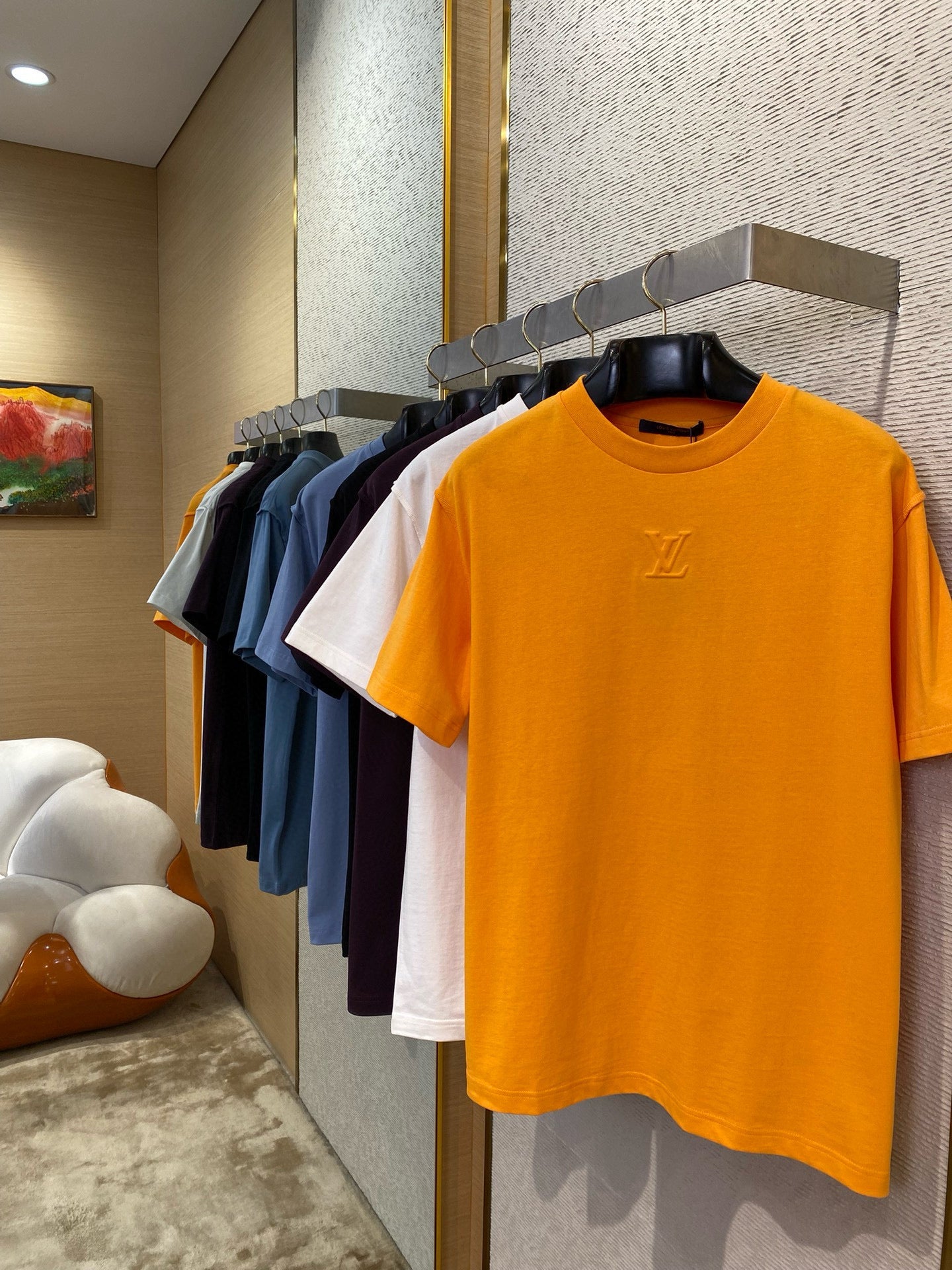 LOU T-SHIRT