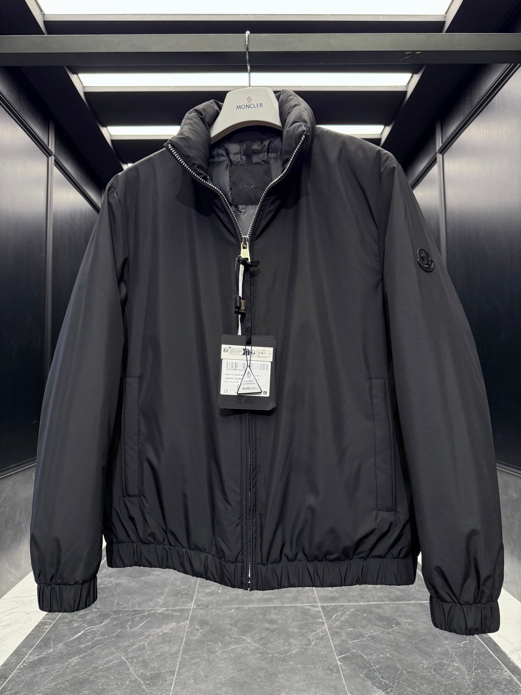 MONC LUSERNA JACKET