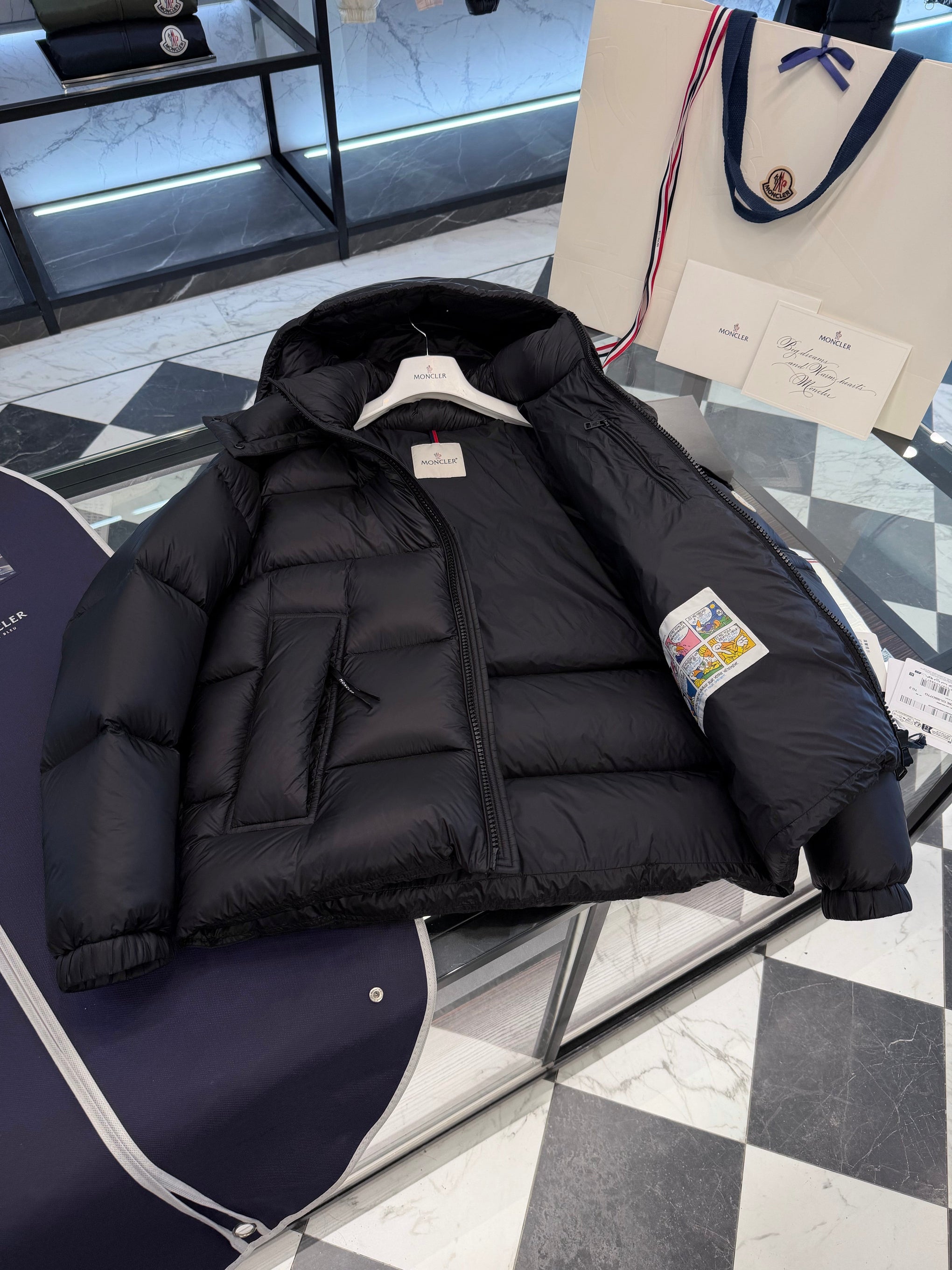 MONC COUYERE JACKET