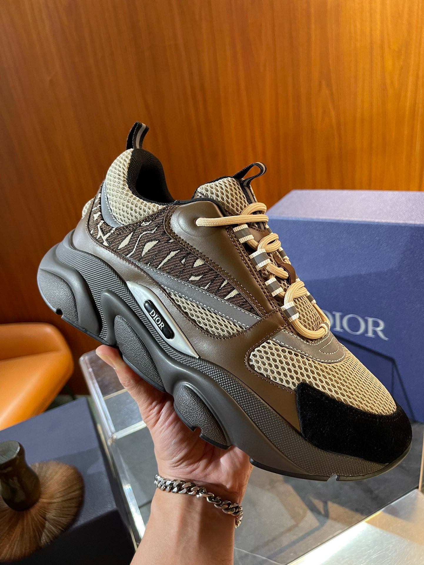 CD B22 SNEAKERS