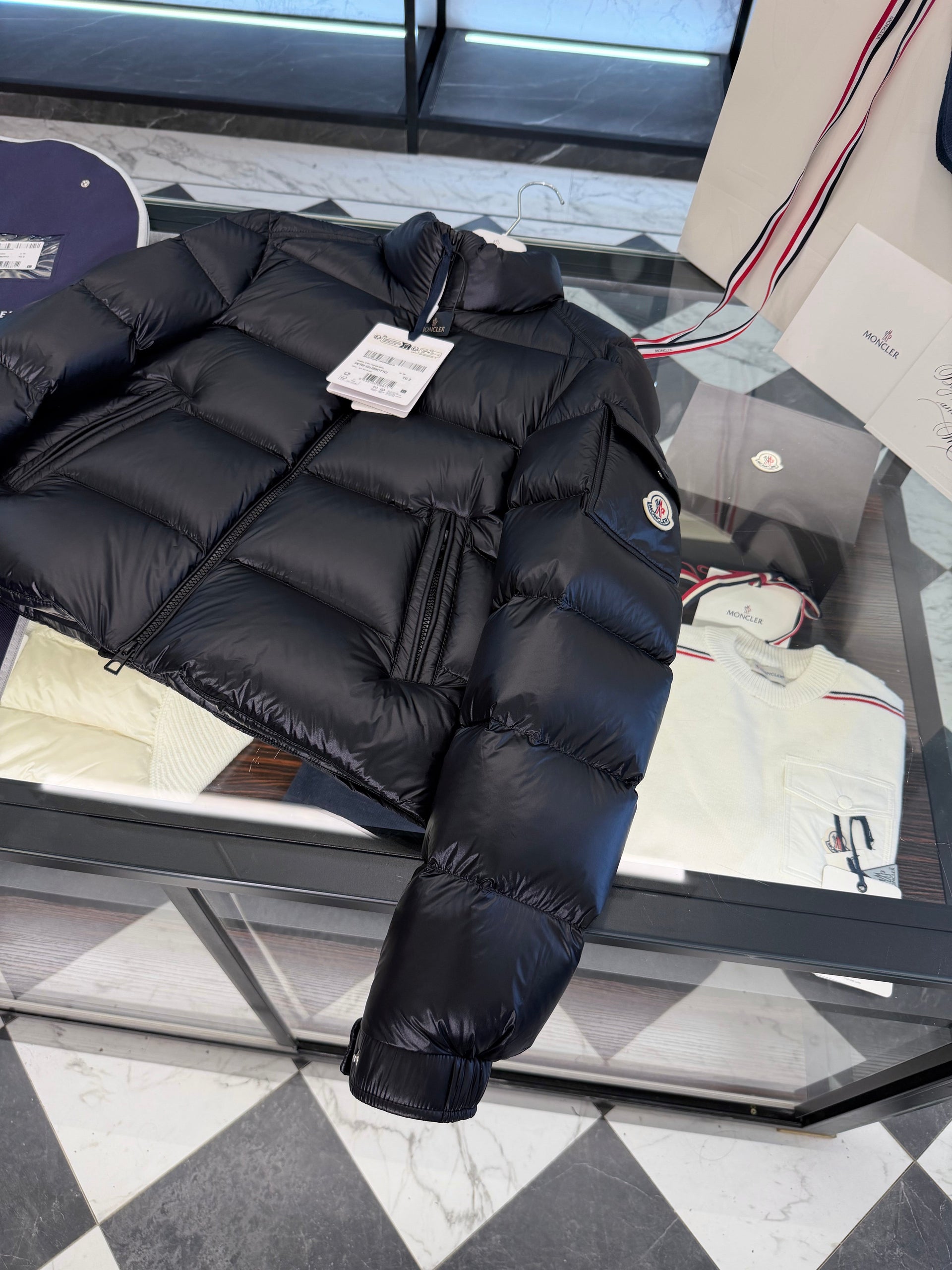 MONC PETRA JACKET