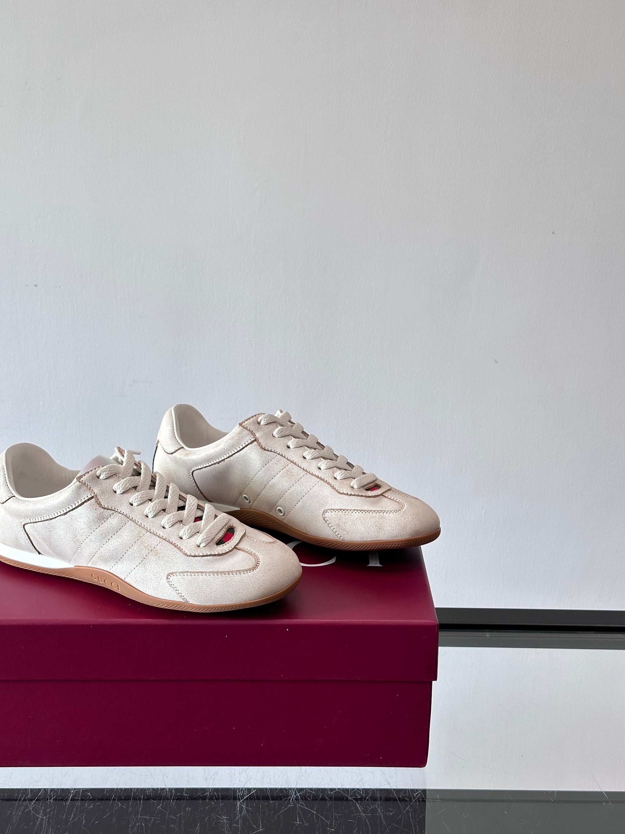 GG SHIFT SNEAKERS