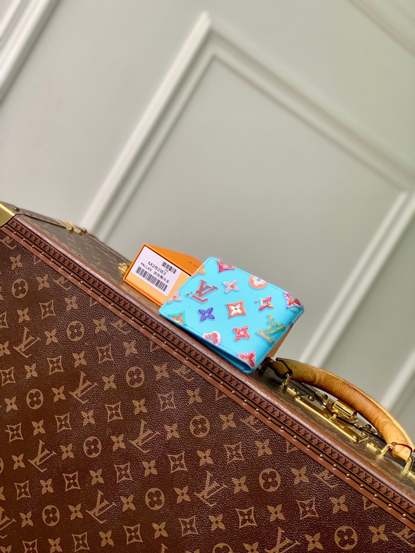 LOU SLENDER WALLET
