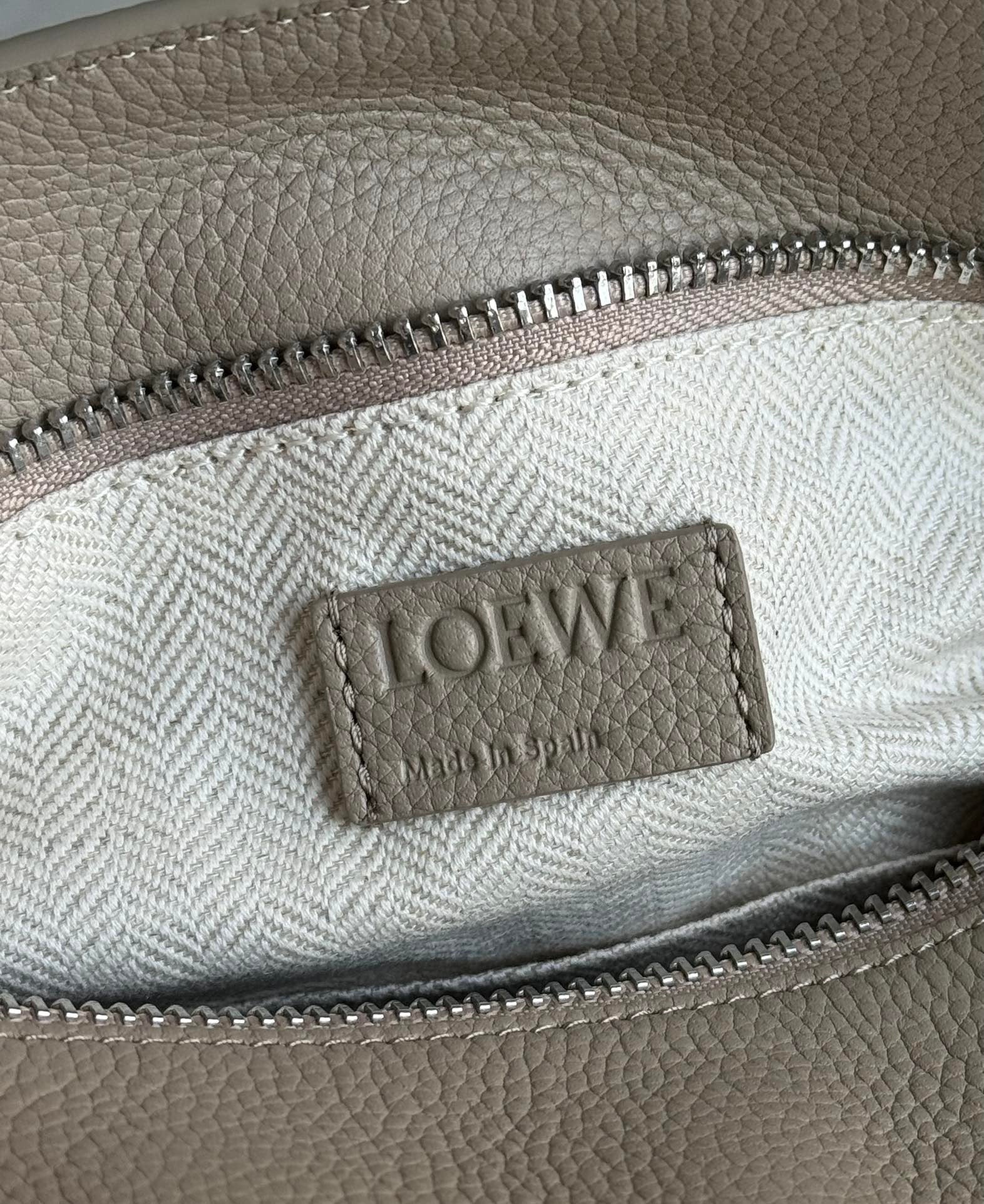 LOEW SMALL PUZZLE BAG