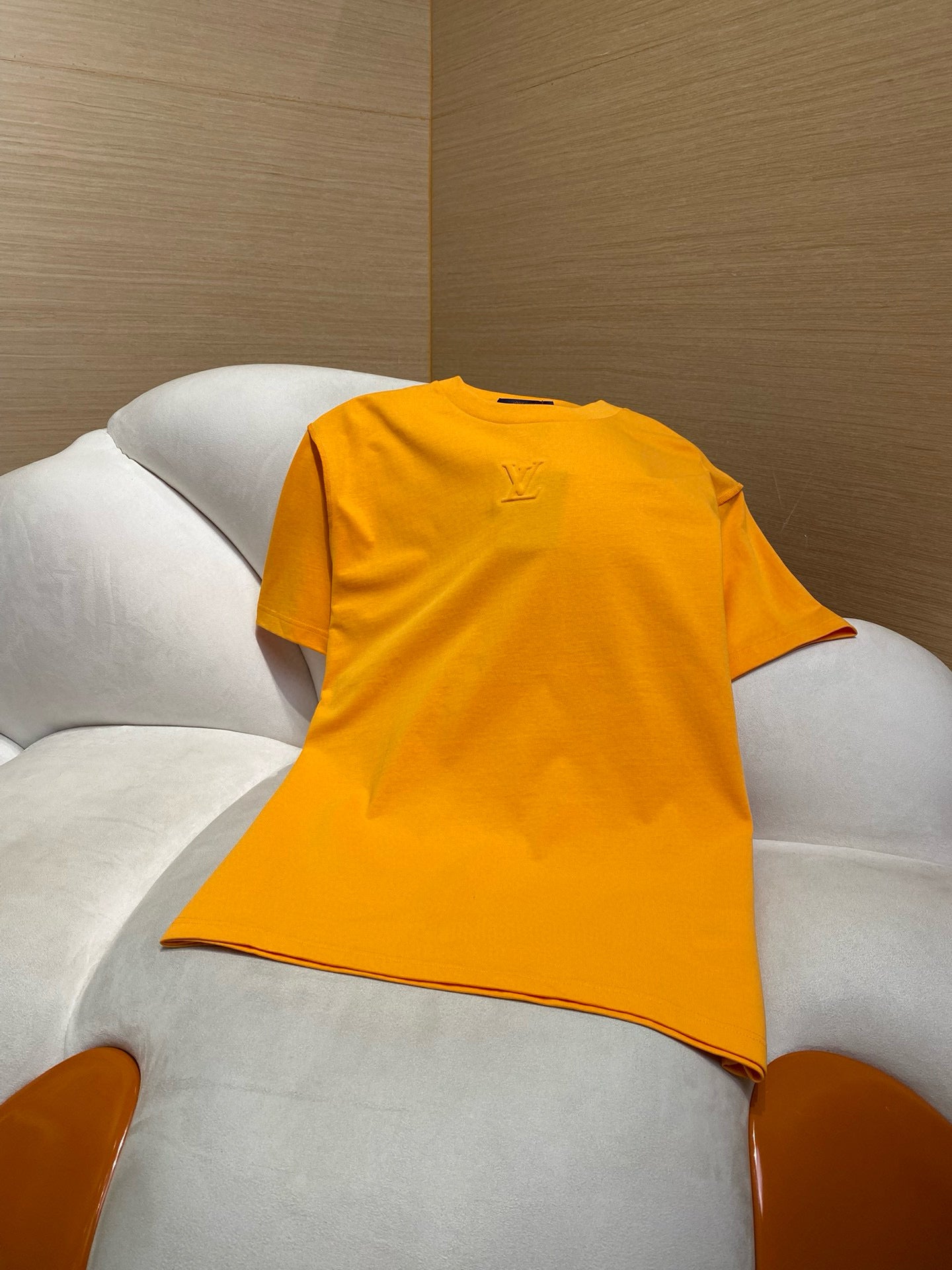 LOU T-SHIRT