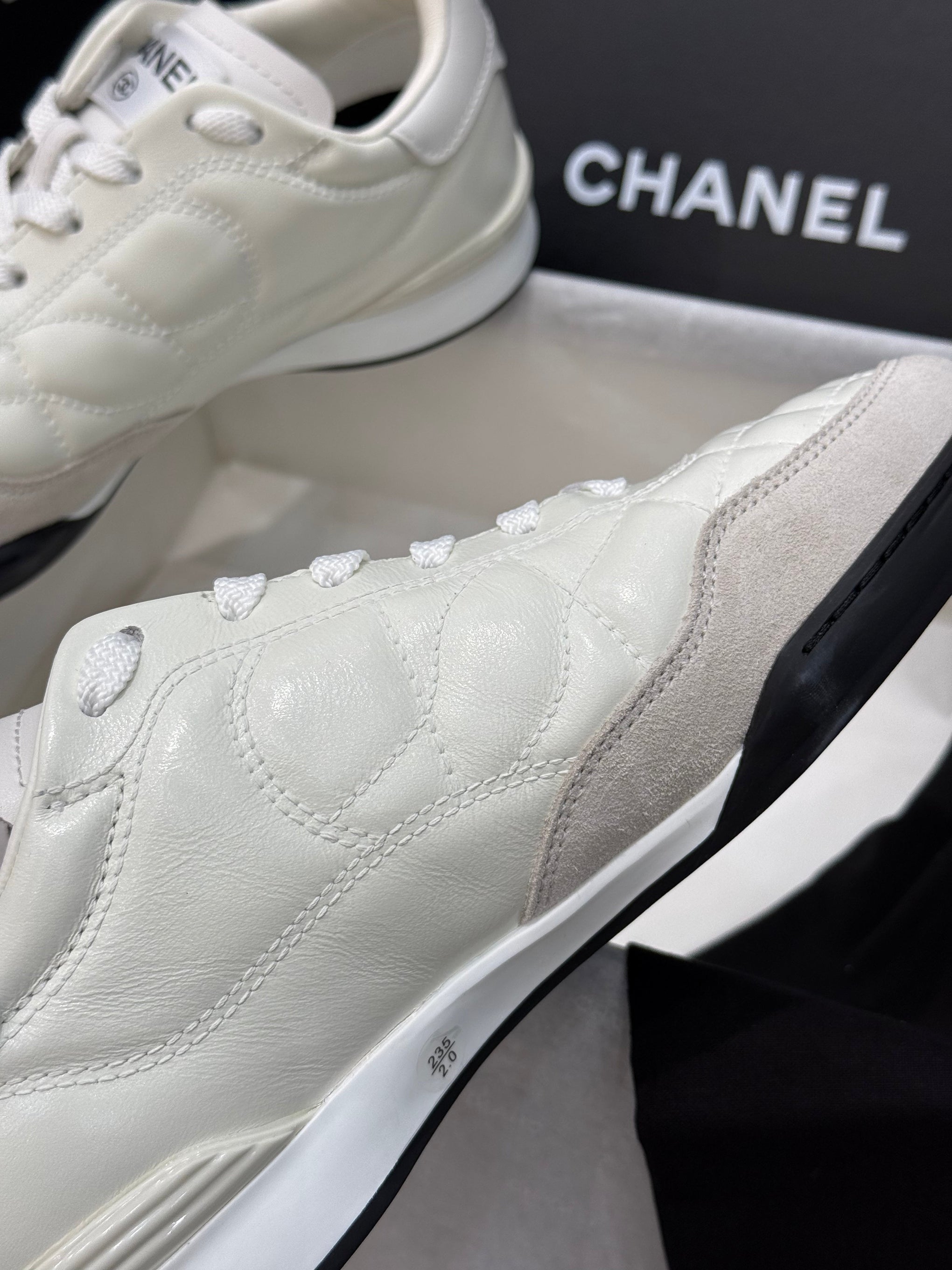 CC SNEAKER