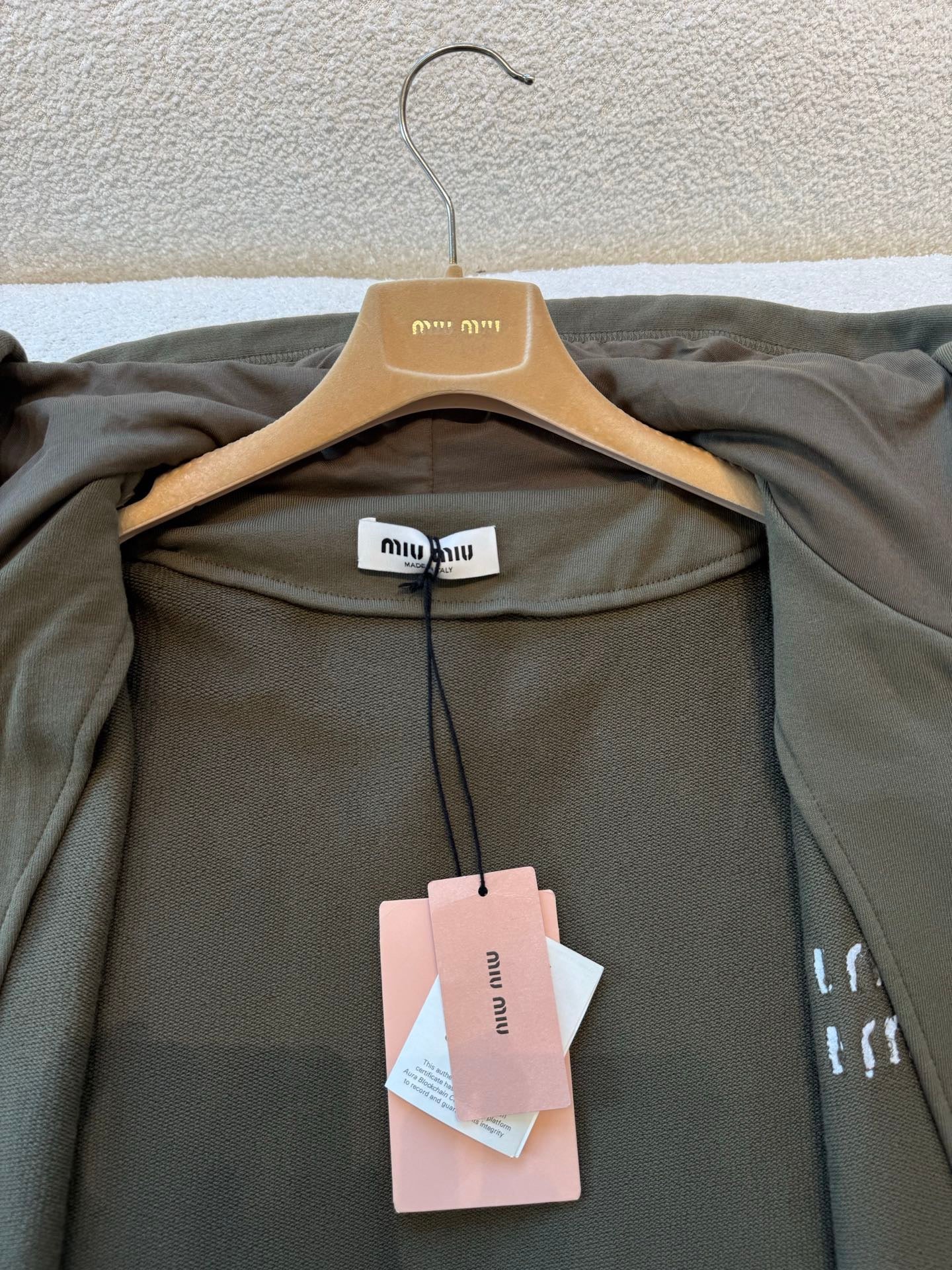 MIU M ZIP HOODIE