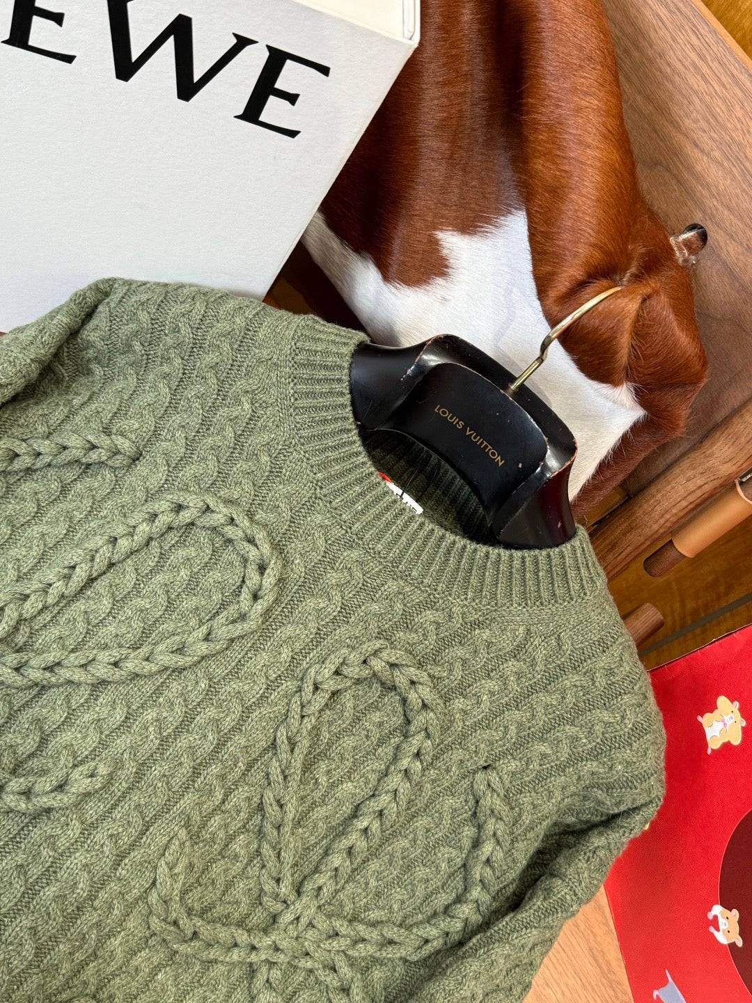 LOEW JUMPER